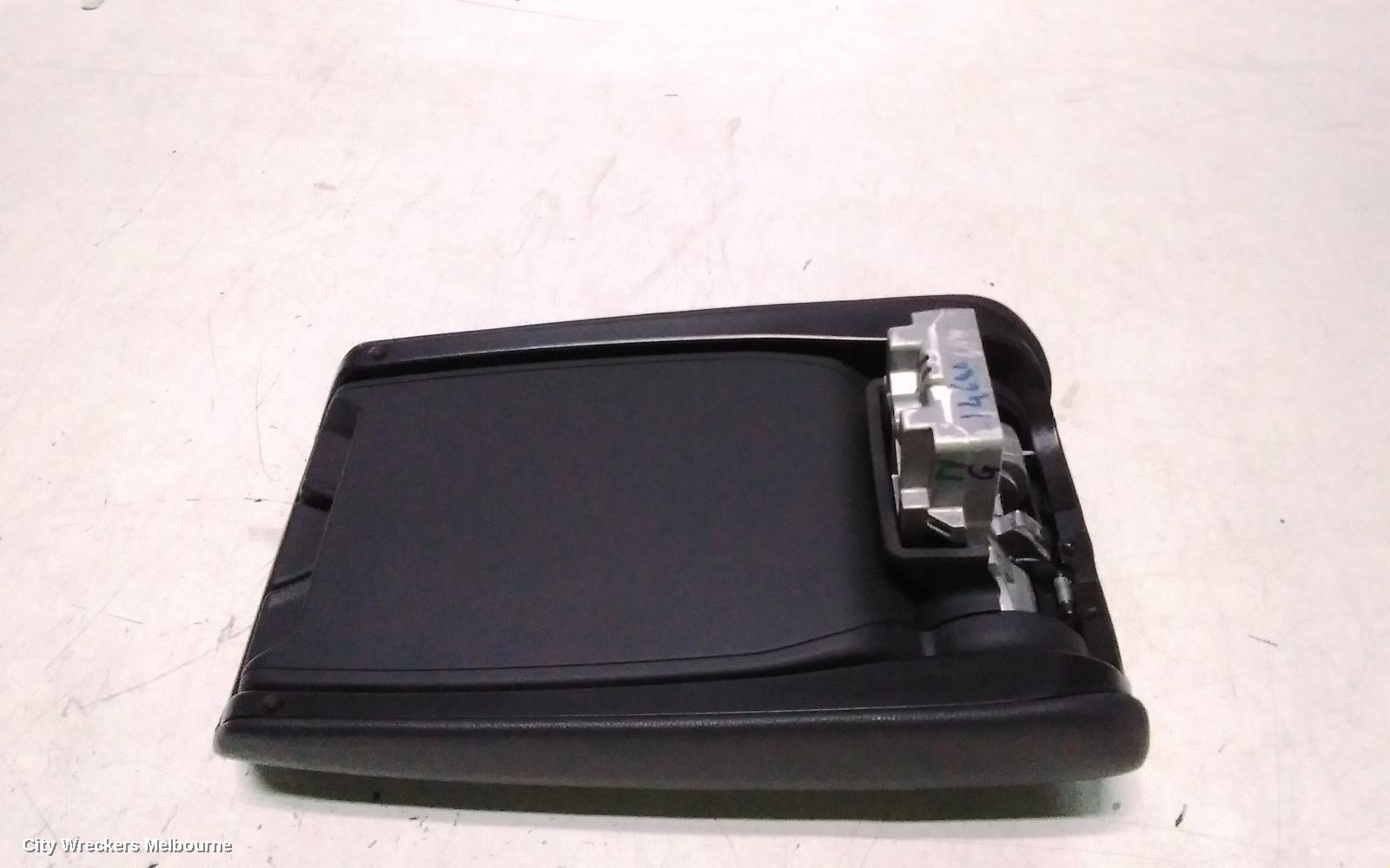 AUDI A6 CONSOLE, C7/4G, 04/2011 - 06/2018