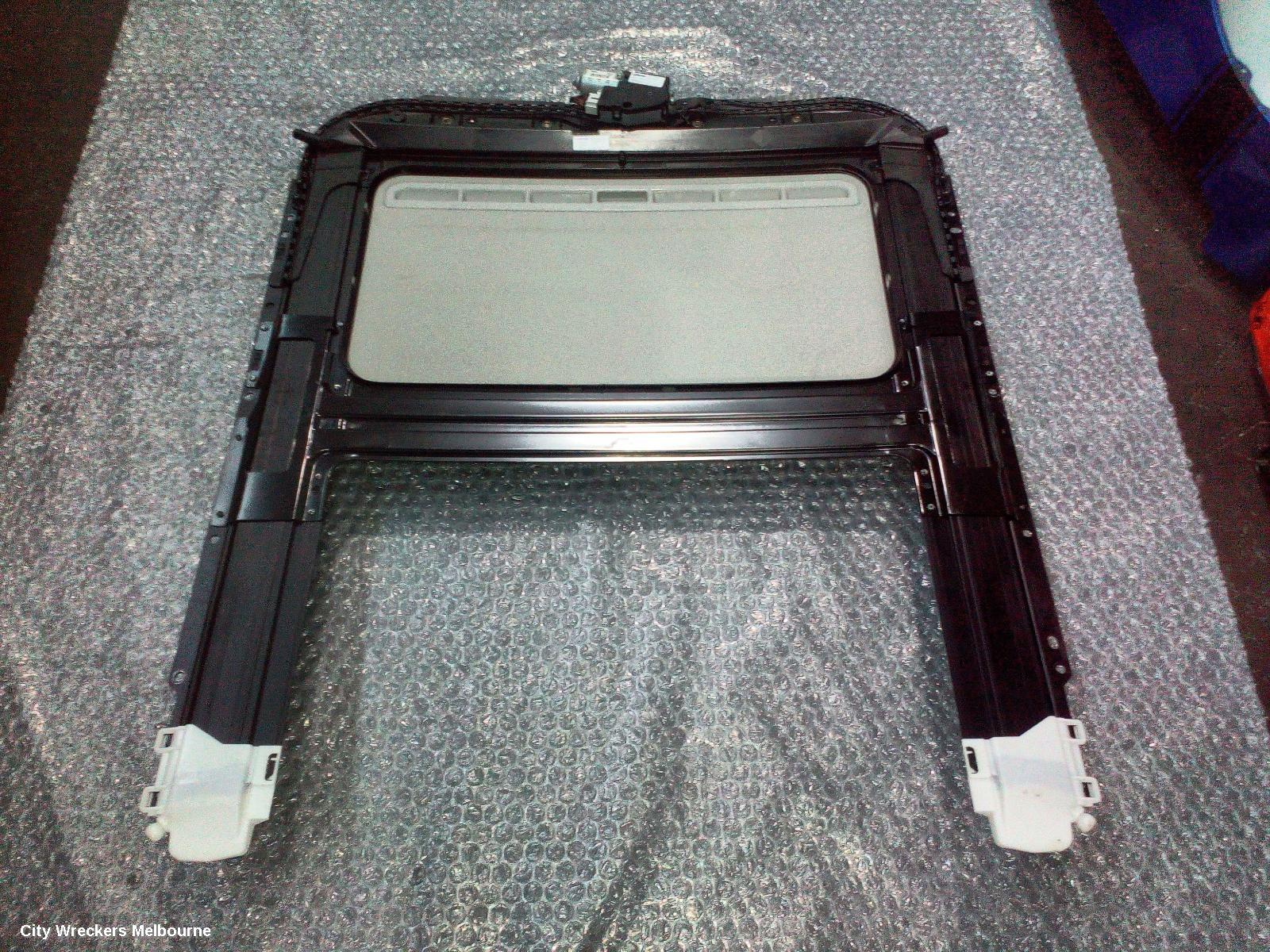 AUDI A6 ROOF GLASS/SUNROOF/T, C7/4G, 04/2011 - 06/2018