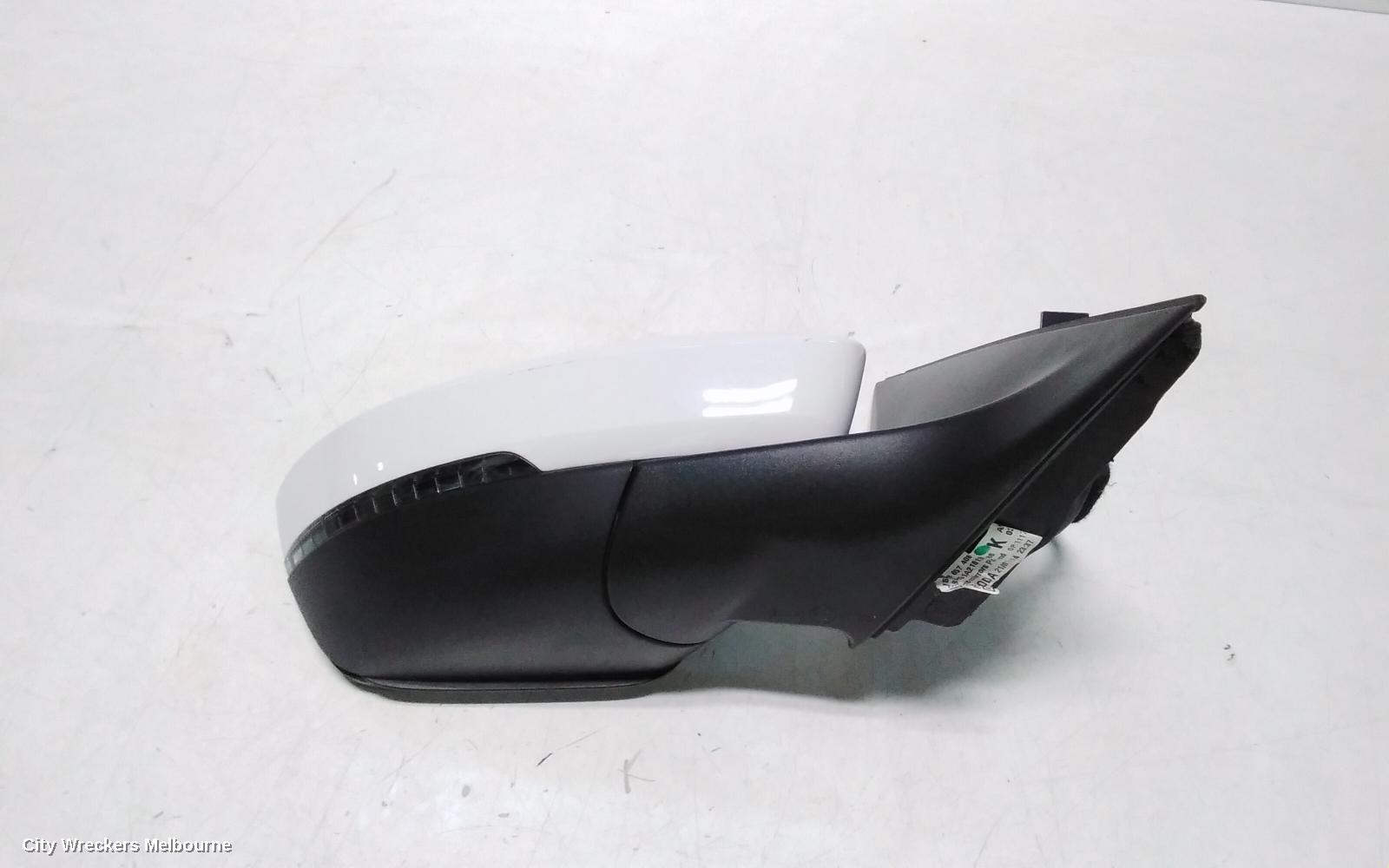 SKODA KAMIQ RIGHT DOOR MIRROR, NW, POWER FOLD, W/ LANE KEEPING AND LANE CHANGE SYSTEM TYPE, 06/2020 ONWARDS