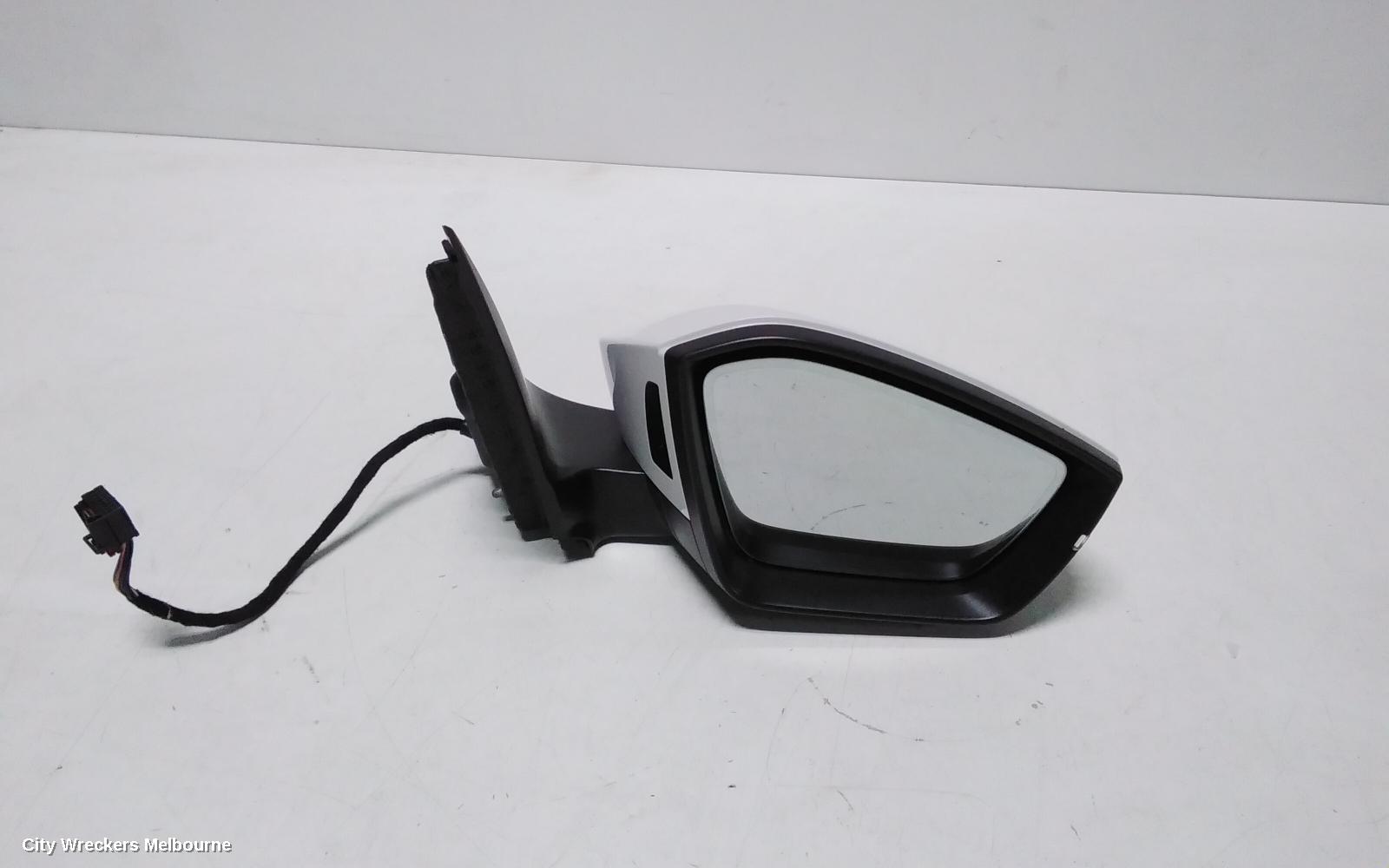 SKODA KAMIQ RIGHT DOOR MIRROR, NW, POWER FOLD, W/ LANE KEEPING AND LANE CHANGE SYSTEM TYPE, 06/2020 ONWARDS