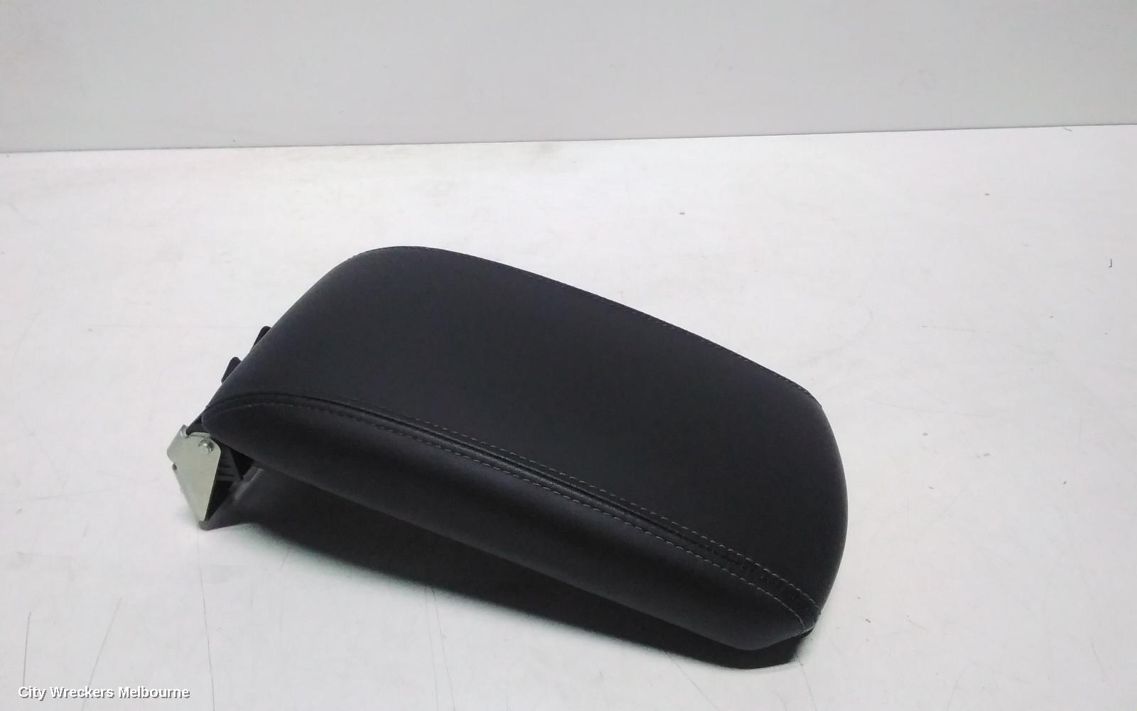 PEUGEOT 308 CONSOLE, T9, 10/2014 - 05/2021