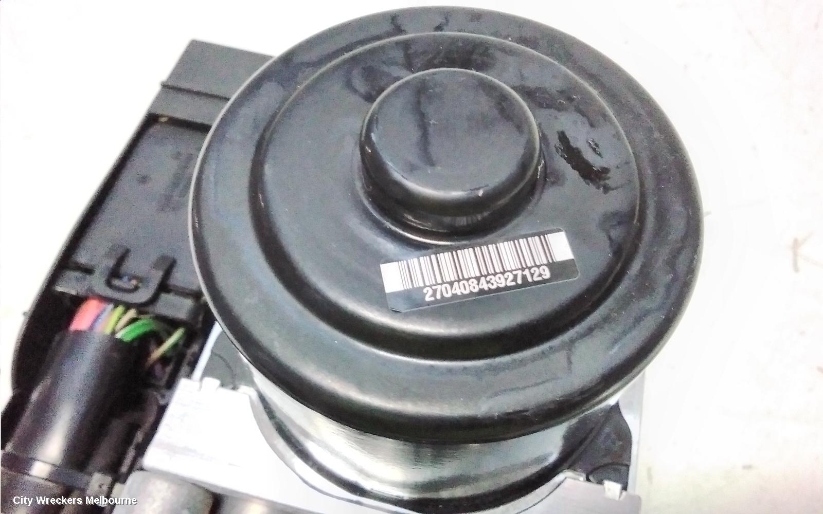 MERCEDES C CLASS ABS PUMP/MODULATOR, W204/S204/C204, P/N A1724313512, 05/2011 - 01/2015