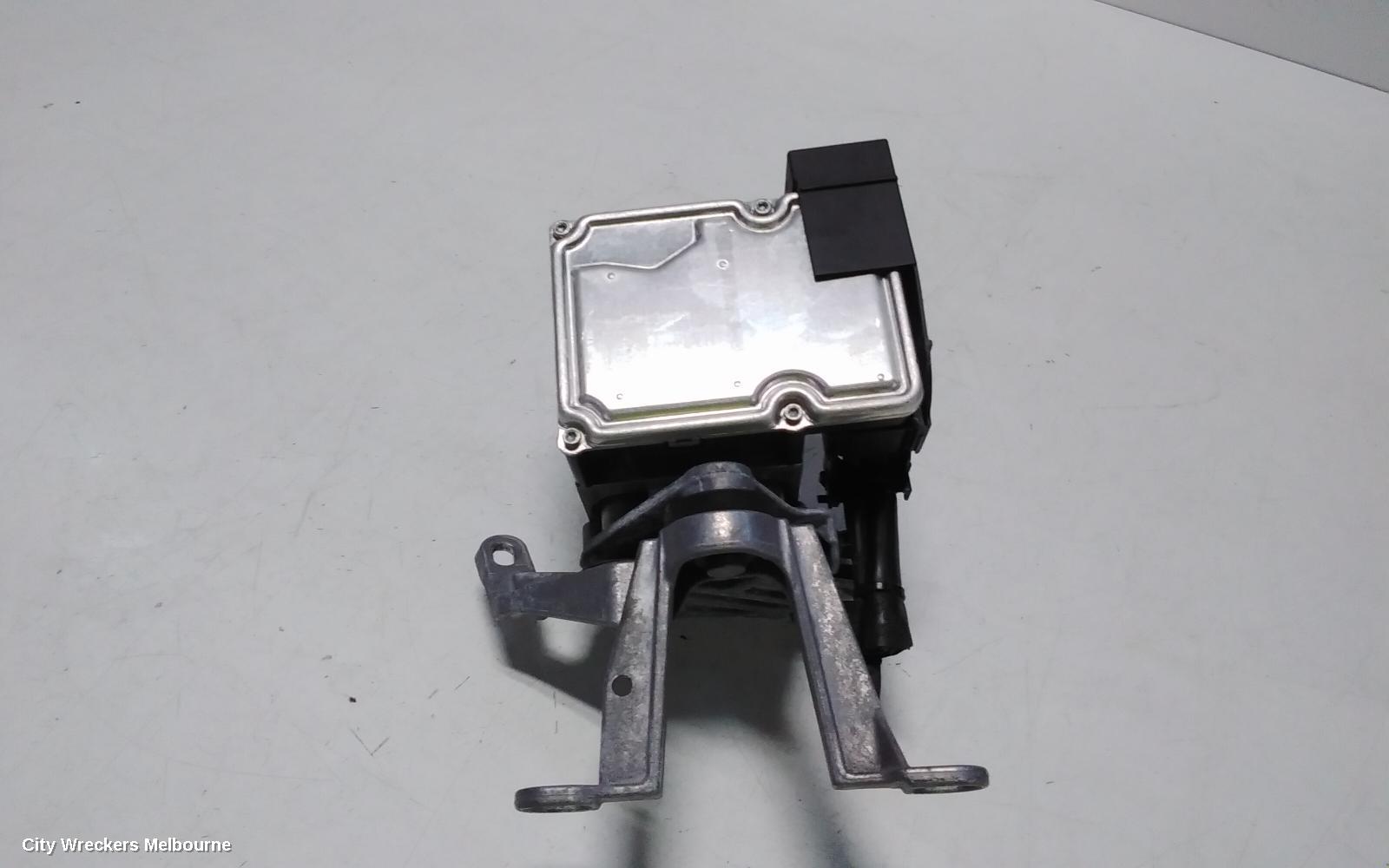 MERCEDES C CLASS ABS PUMP/MODULATOR, W204/S204/C204, P/N A1724313512, 05/2011 - 01/2015
