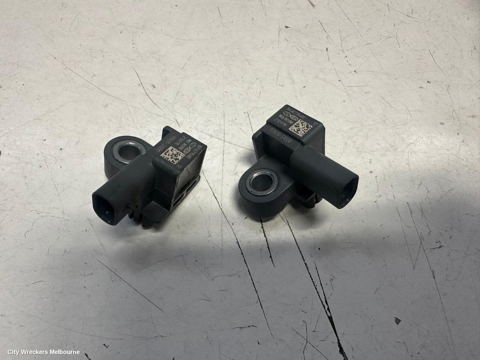 HYUNDAI PALISADE, LX2, 07/2020 - 03/2025, FRONT CRUSH SENSOR ONTHE RADIATOR SUPPORT  RIGHT AND LEFT : 116911