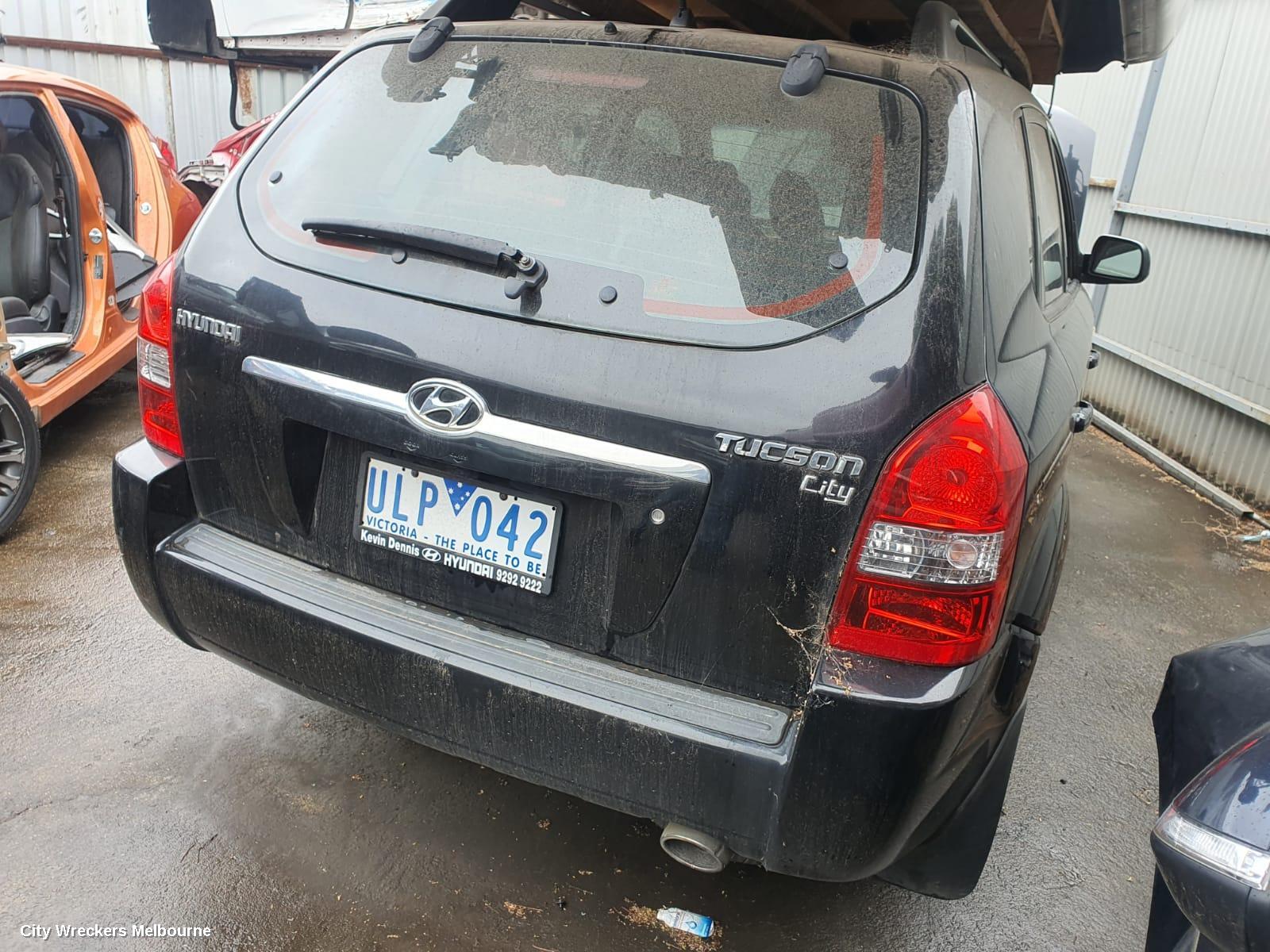 HYUNDAI TUCSON GRILLE, RADIATOR GRILLE, 08/2004 - 06/2008