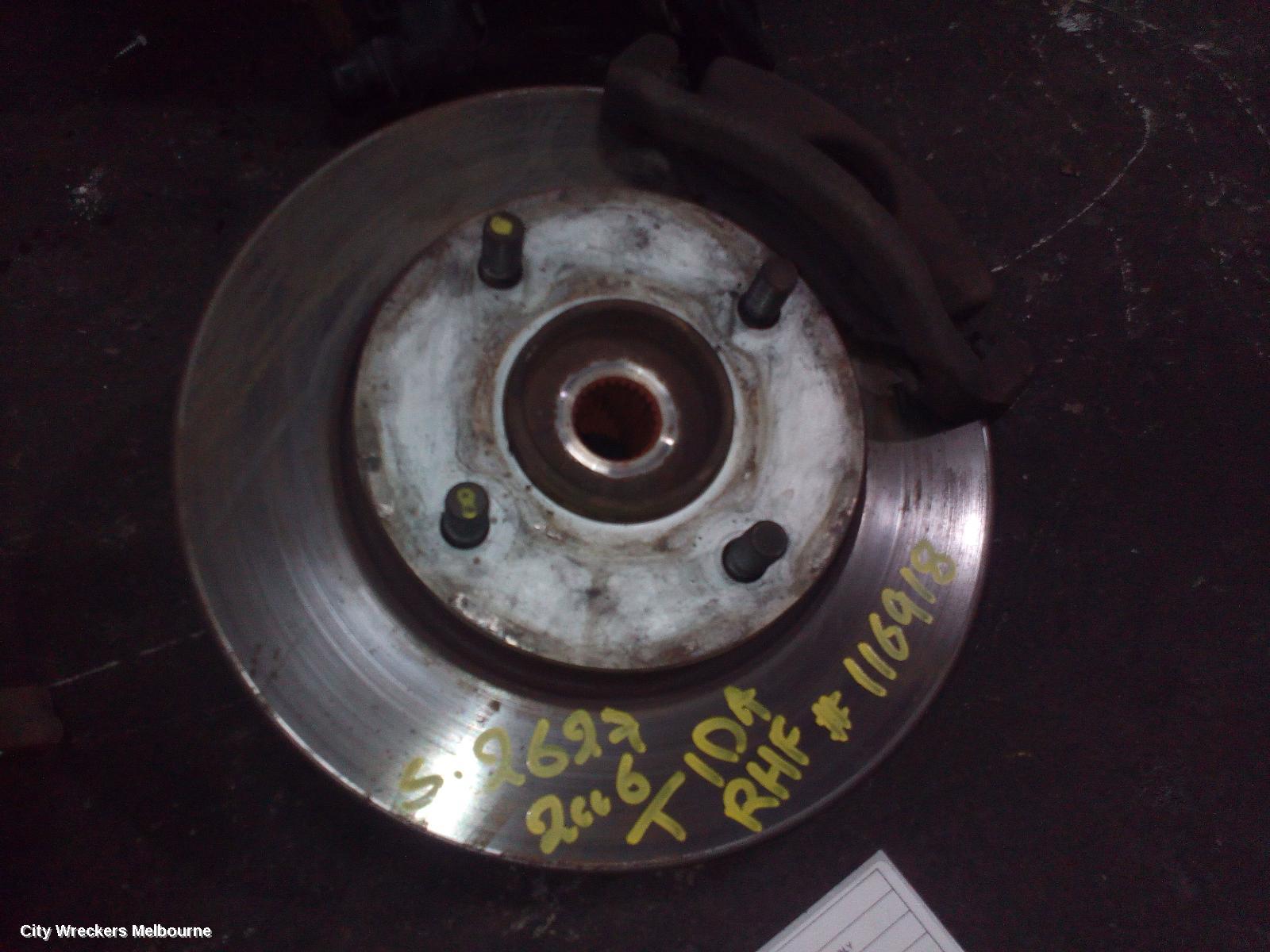 NISSAN TIIDA RIGHT FRONT HUB ASSEMBLY, C11, 09/2004 - 01/2013
