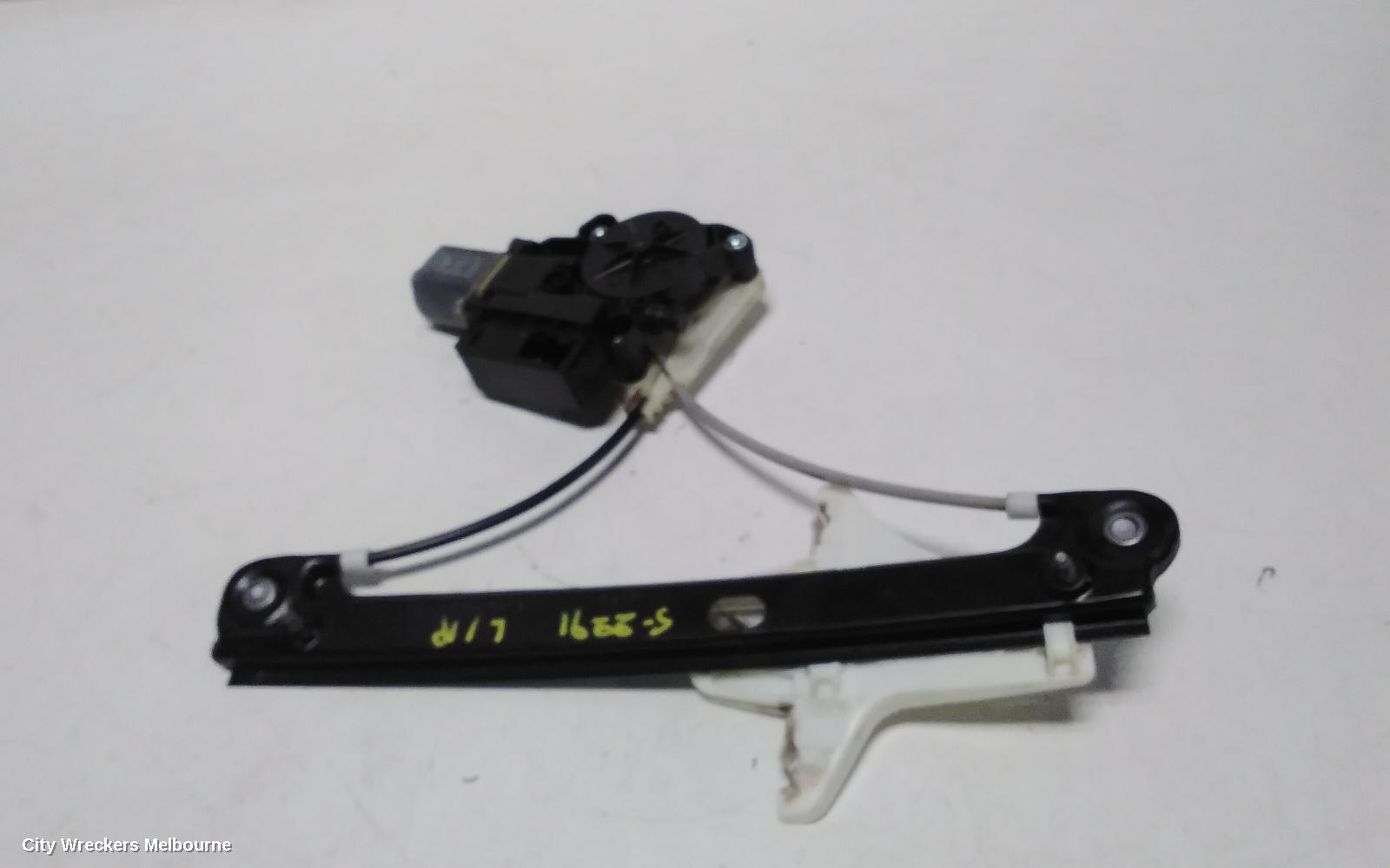 VOLKSWAGEN POLO LEFT REAR WND REG/MOTOR, 6R, 05/2010 - 09/2017
