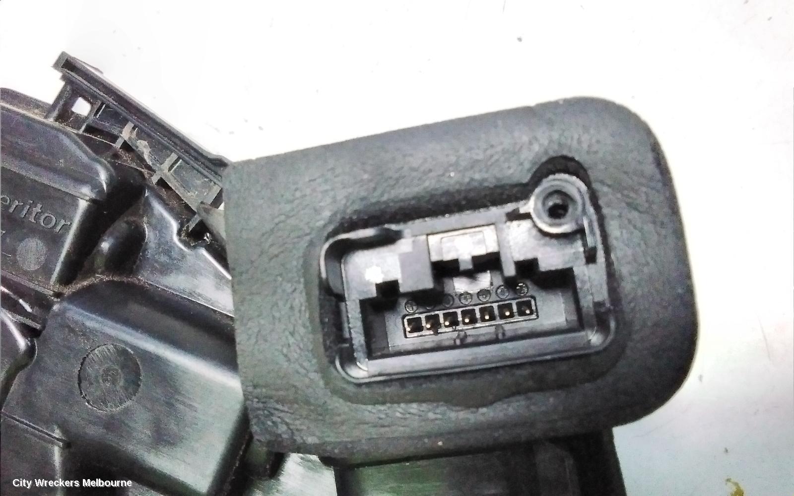 VOLKSWAGEN POLO DOOR/BOOT/GATE LOCK, RIGHT REAR DOOR LOCK, 6R, P/N 5K4839016F, 05/2010 - 09/2017