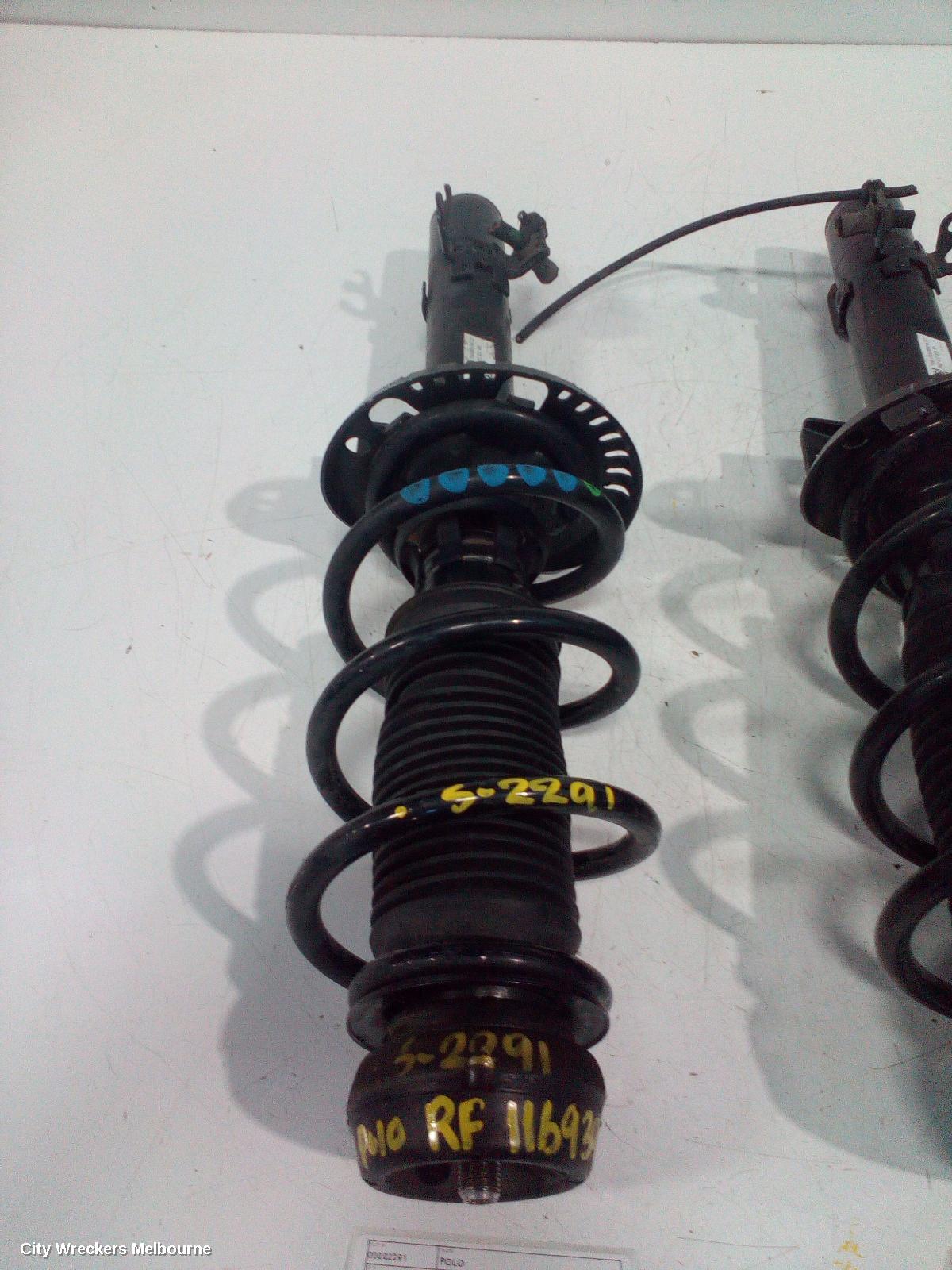 VOLKSWAGEN POLO RIGHT FRONT STRUT, 6R, 1.4, PETROL, TURBO/SCHARGED, 05/2010 - 05/2014