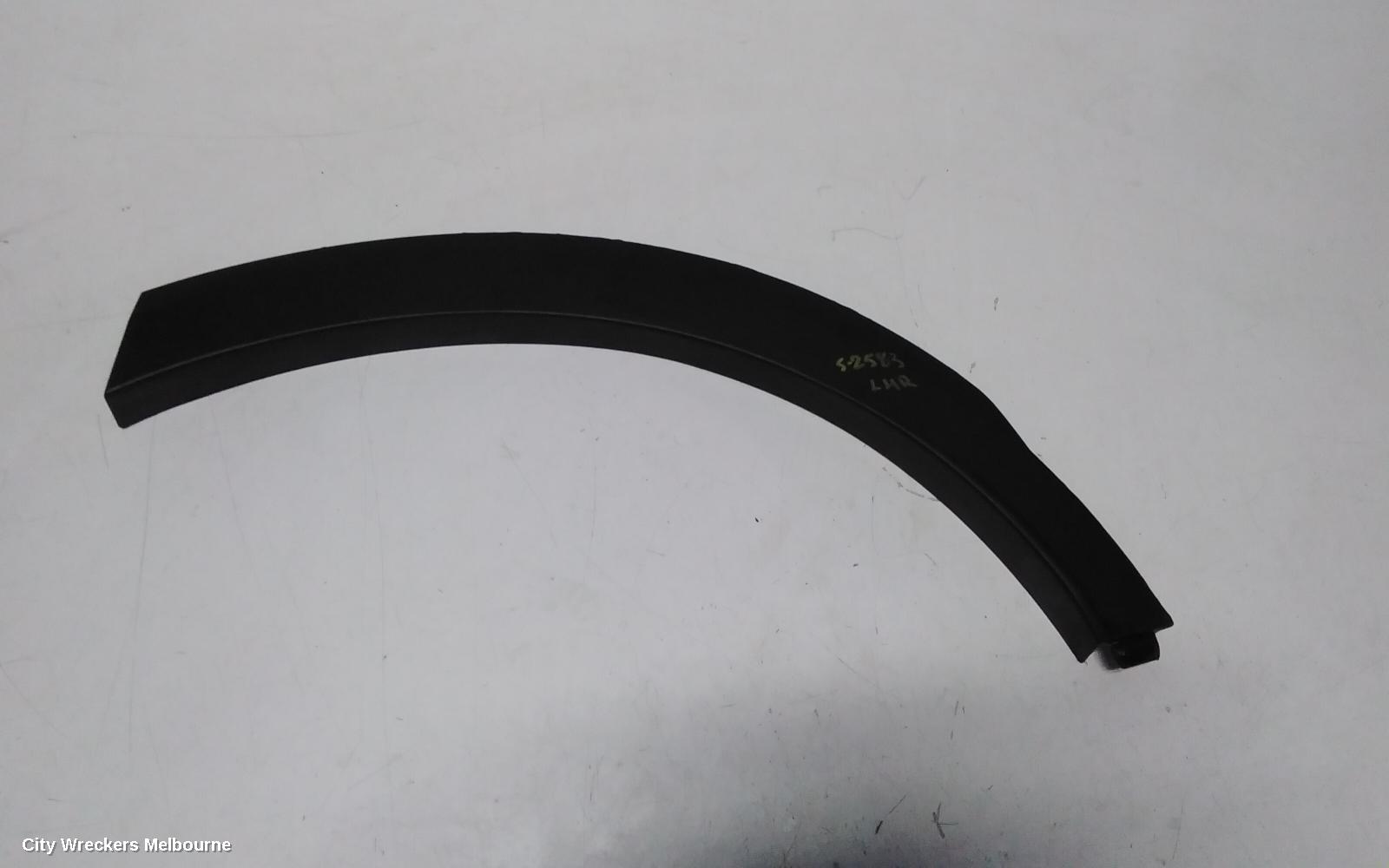 MG HS WHEEL ARCH FLARE, SAS23, 08/2019 - 12/2024