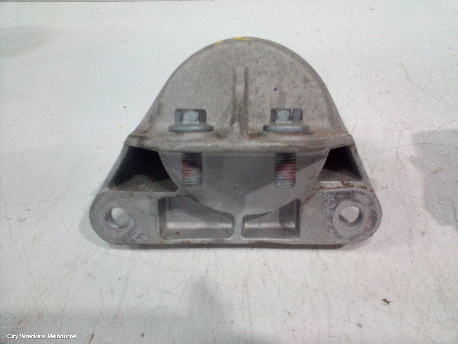 MG HS MOUNT, SAS23, 08/2019 - 12/2024