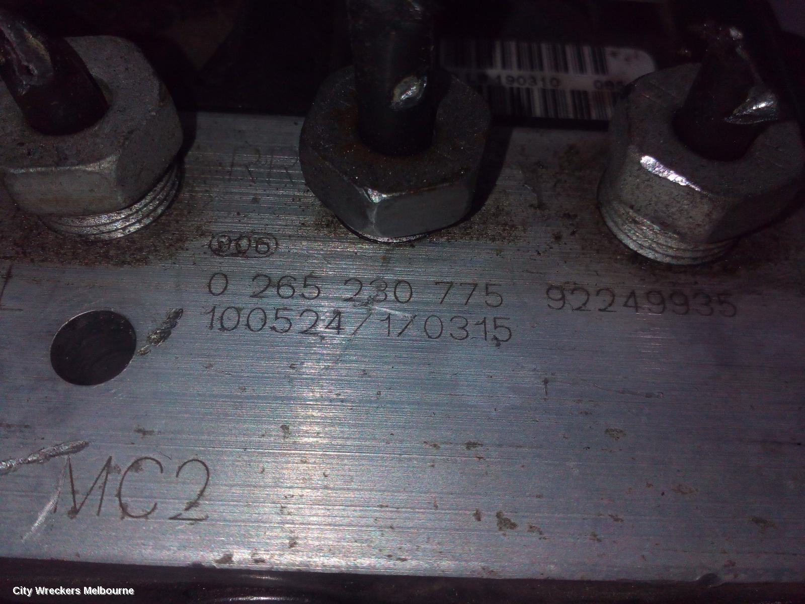 HOLDEN COMMODORE ABS PUMP/MODULATOR, VE, NON TRACTION CONTROL TYPE, 08/2006 - 05/2013