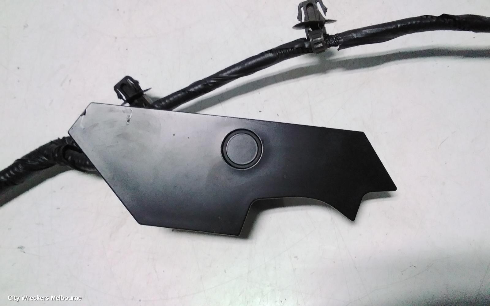 HYUNDAI I30, CN7, SEDAN, 10/2020 ONWARDS, FRONT 2 CRASH SENSOR  WITH LOOM / THE LOOM ONE SIDE  MISSING : 117033