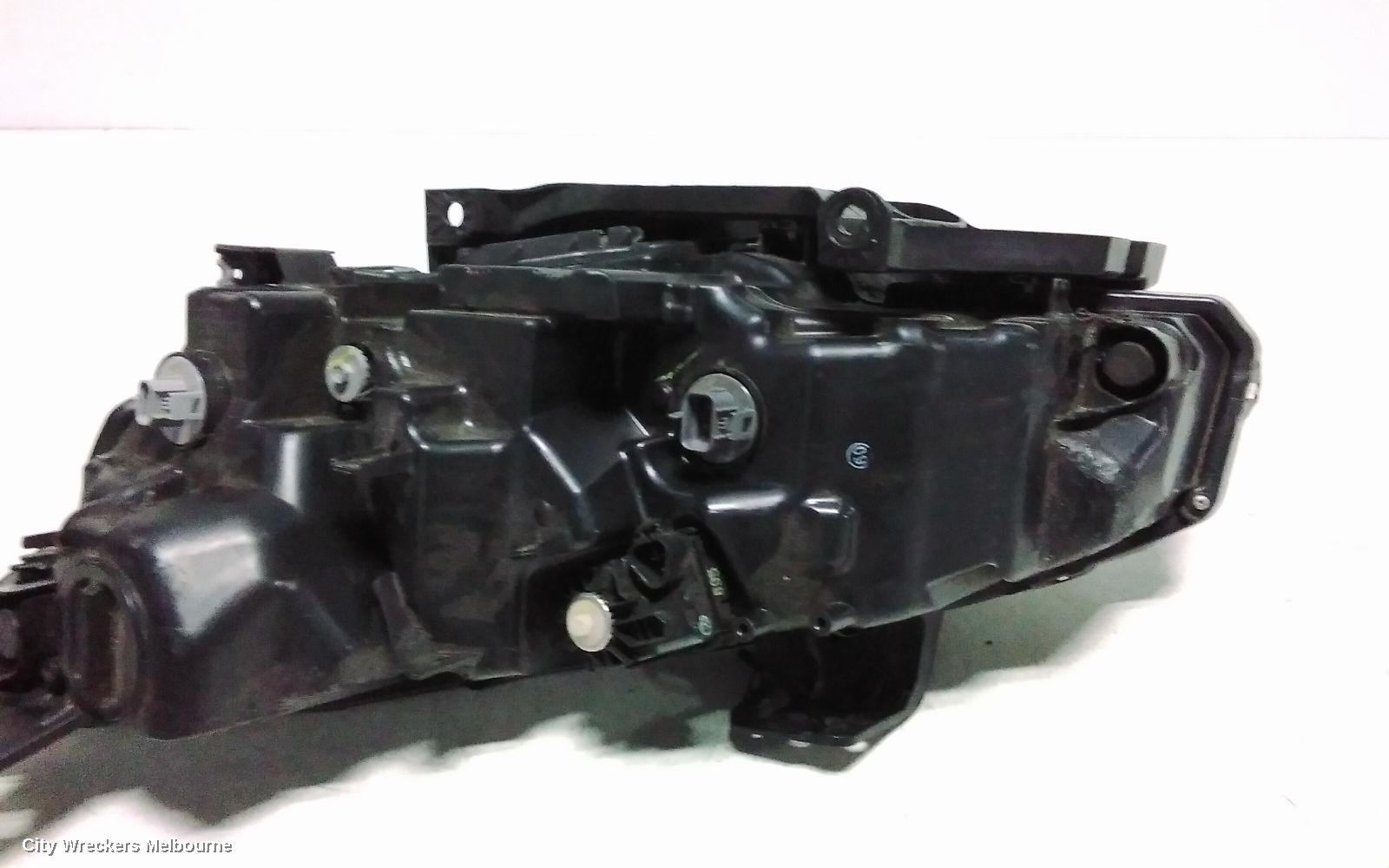 HONDA CIVIC RIGHT HEADLAMP, 10TH GEN, HATCH/SEDAN, LED TYPE, 05/2016 - 08/2021