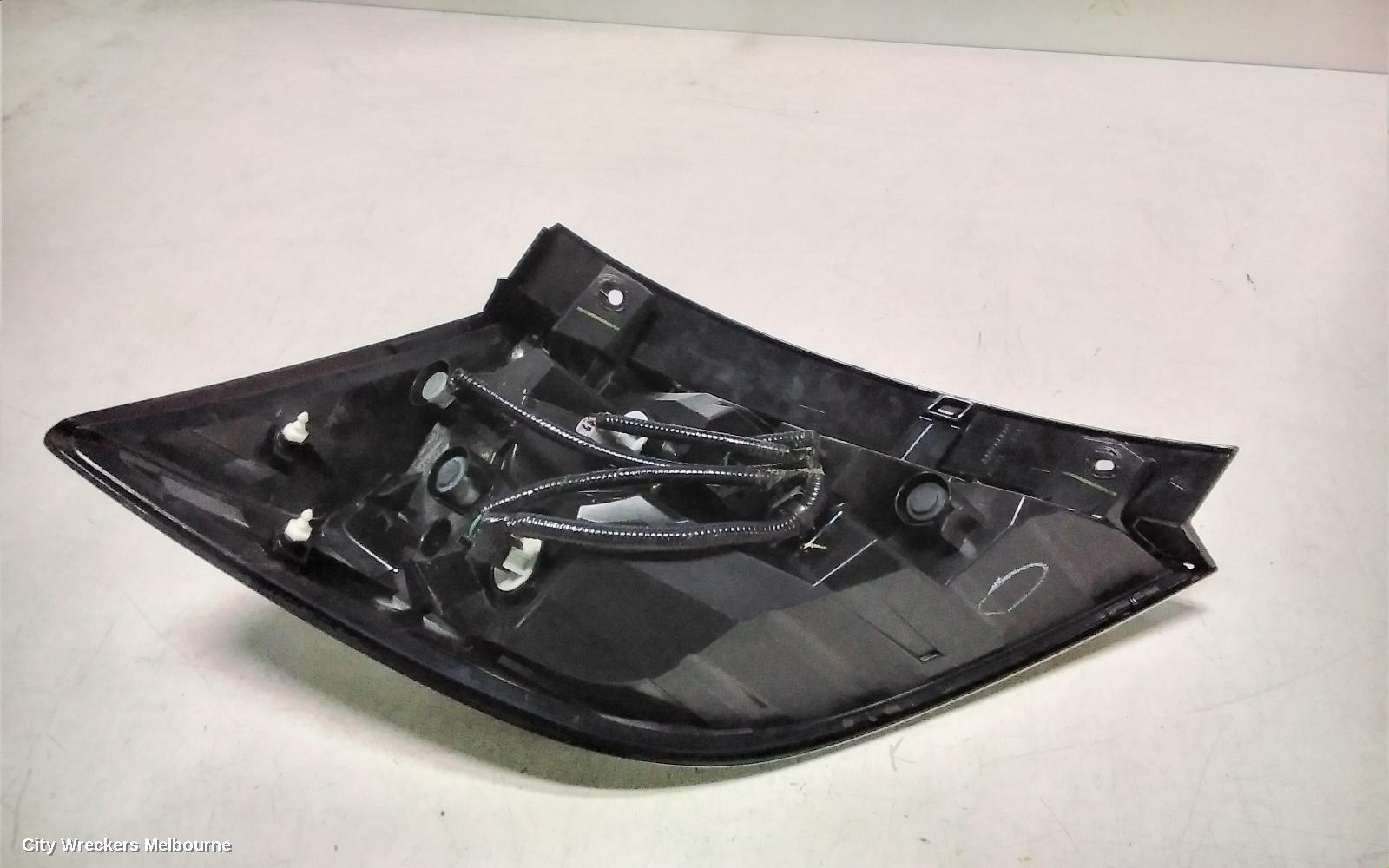 HONDA CIVIC RIGHT TAILLIGHT, IN BODY, HATCH, 10TH GEN, LED TYPE, 02/2017 - 08/2021