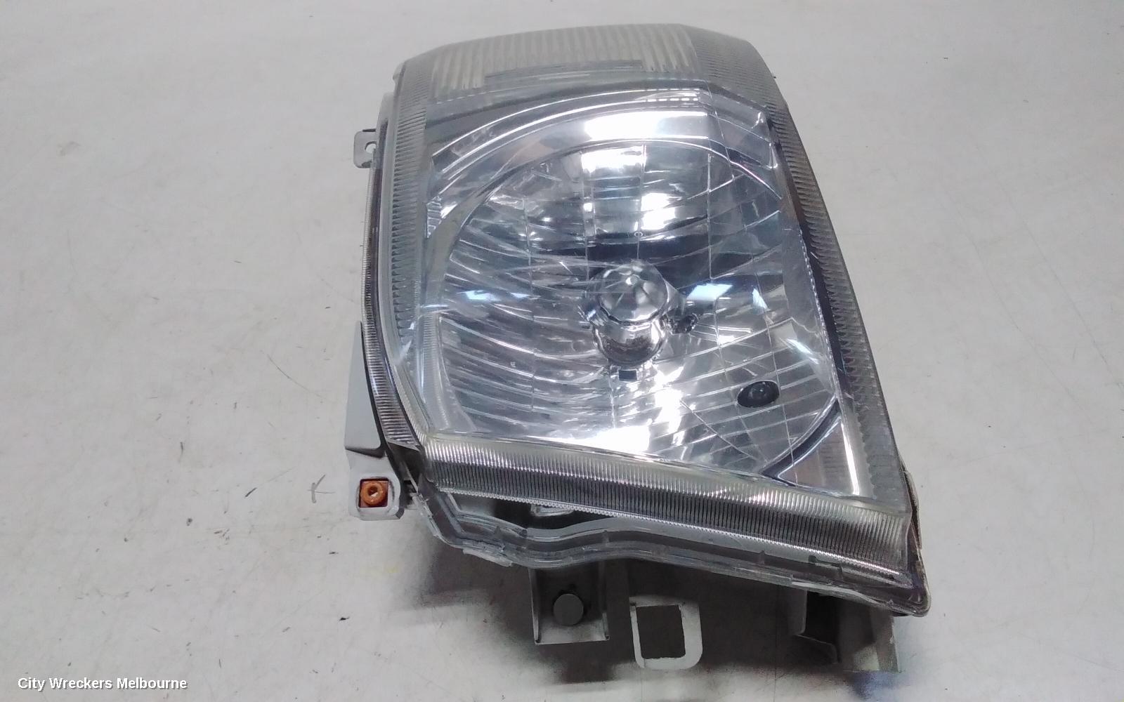 TOYOTA HIACE LEFT HEADLAMP, TRH/KDH, LWB/SWB, LENS# 26-118, 01/2005 - 08/2010