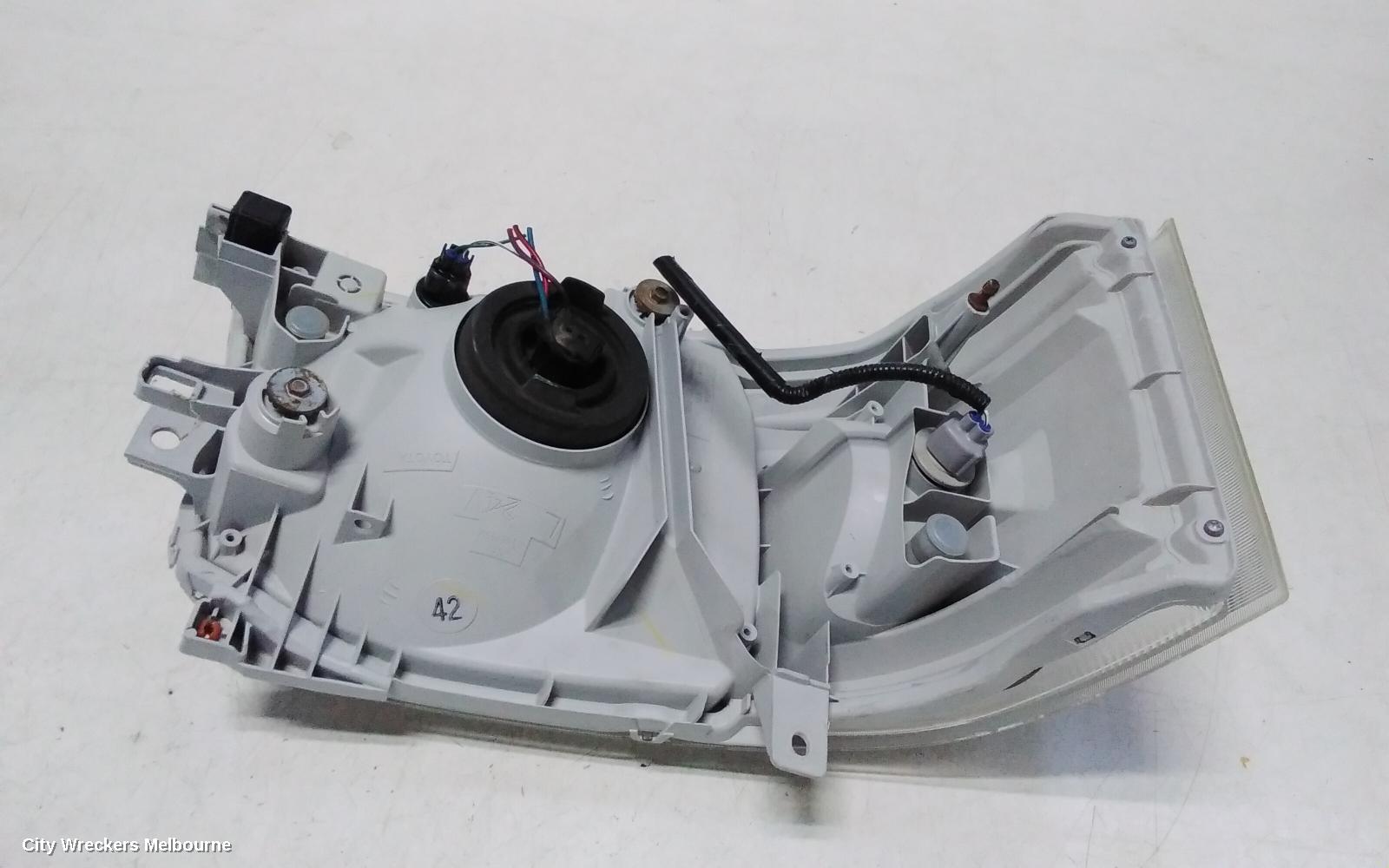 TOYOTA HIACE LEFT HEADLAMP, TRH/KDH, LWB/SWB, LENS# 26-118, 01/2005 - 08/2010