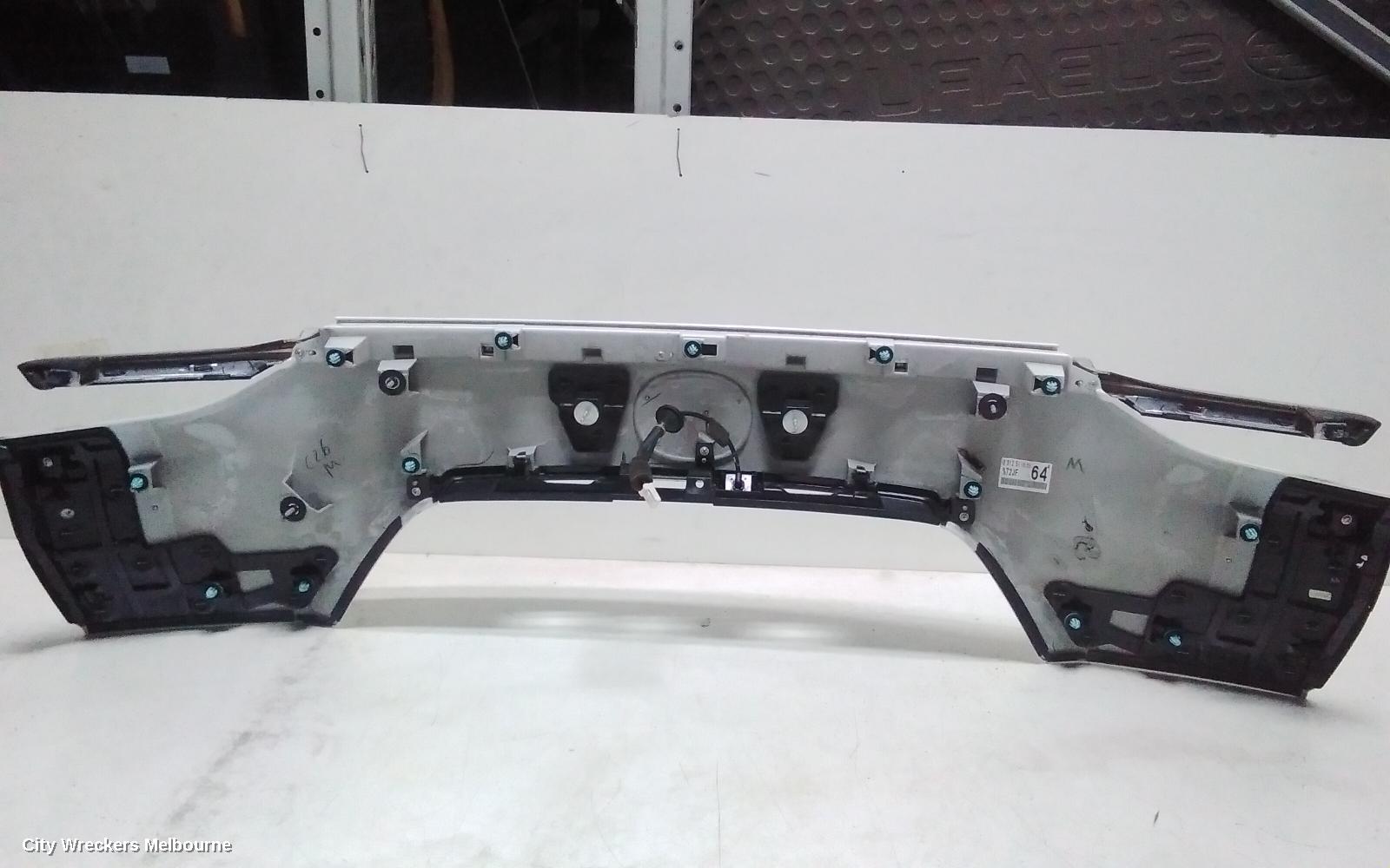 MAZDA CX8 REAR GARNISH, TAILGATE GARNISH (LOWER), NON SMART KEY TYPE, KG, 05/2018 ONWARDS