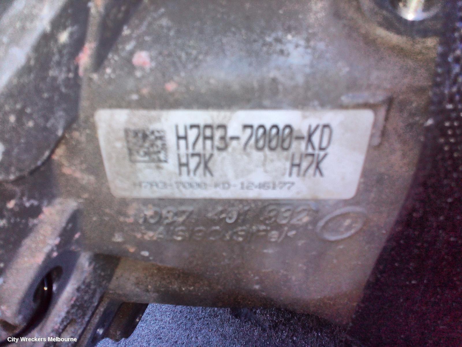 LAND ROVER RANGEROVER VELAR TRANS/GEARBOX, AUTO, AWD, PETROL, 3.0, W/ TRANSFER CASE, L560, 05/2017 ONWARDS