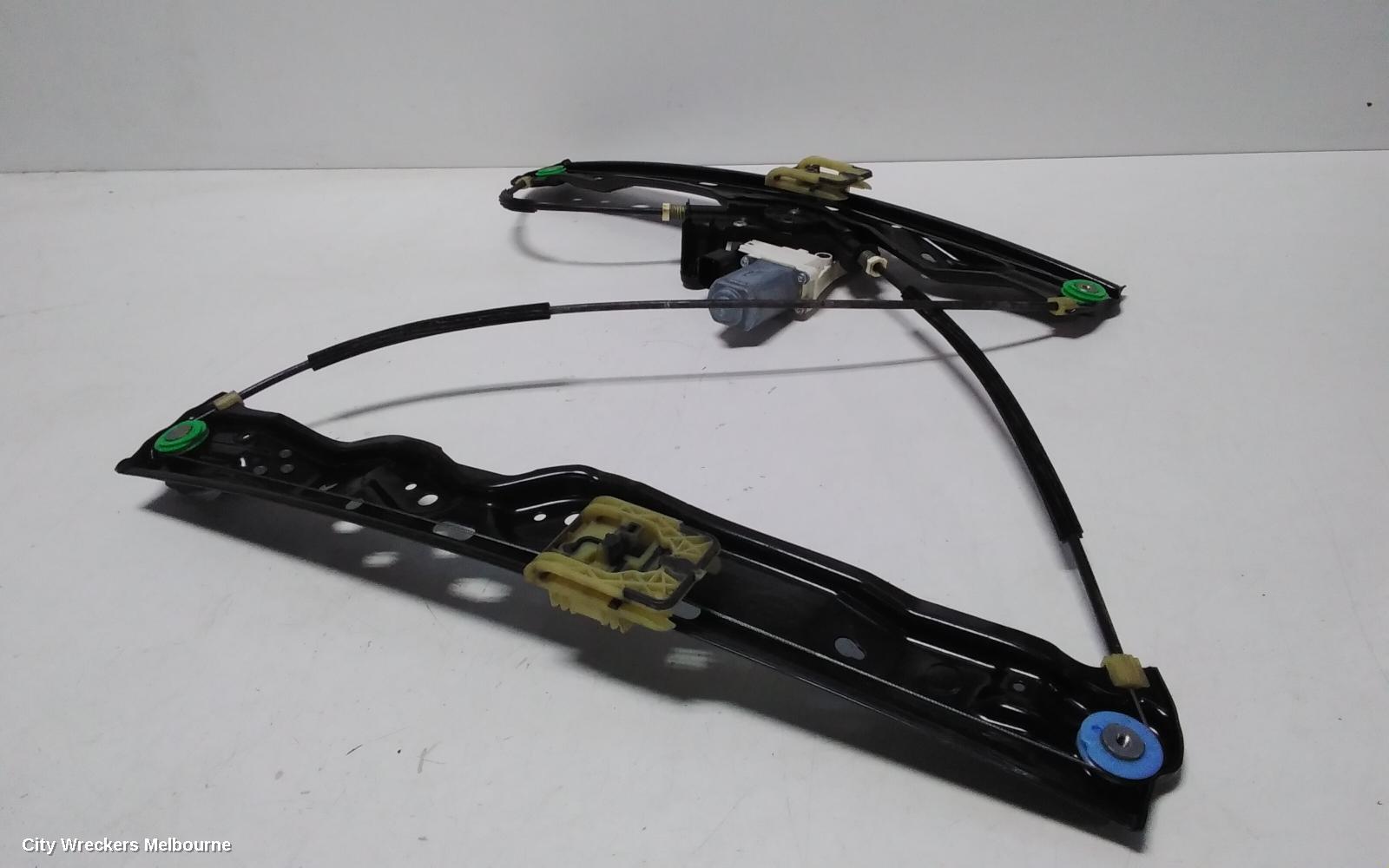 LAND ROVER DISCOVERY SPORT LEFT FRONT WINDOW REG/MOTOR, L550, 01/2015 ONWARDS