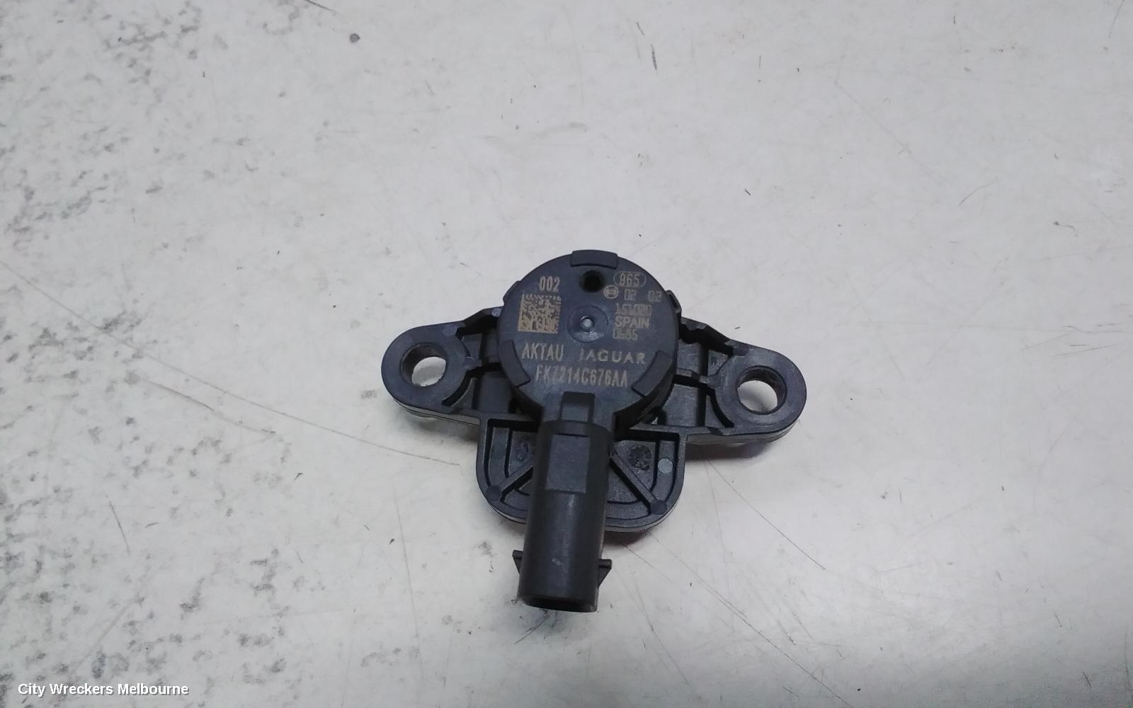 LAND ROVER DISCOVERY SPORT, L550, 01/2015 ONWARDS, FRONT LEFT SIDE DOOR SAFETY IMPACT CRASH SENSOR FK7214C676AA: 117049