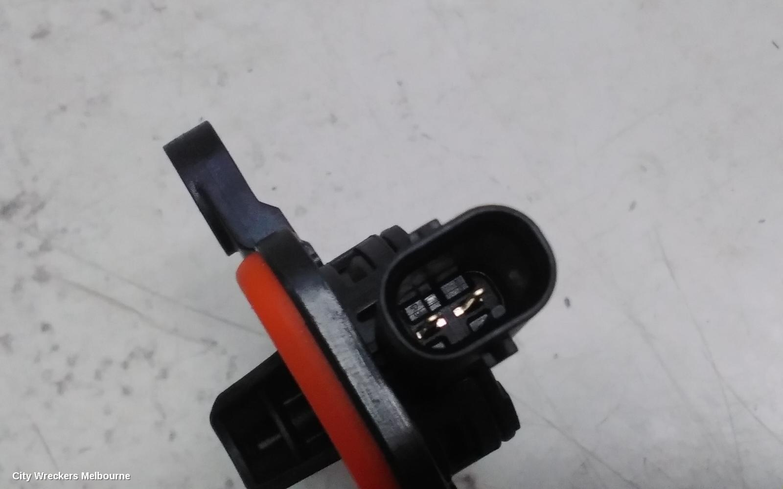 LAND ROVER DISCOVERY SPORT, L550, 01/2015 ONWARDS, FRONT LEFT SIDE DOOR SAFETY IMPACT CRASH SENSOR FK7214C676AA: 117049