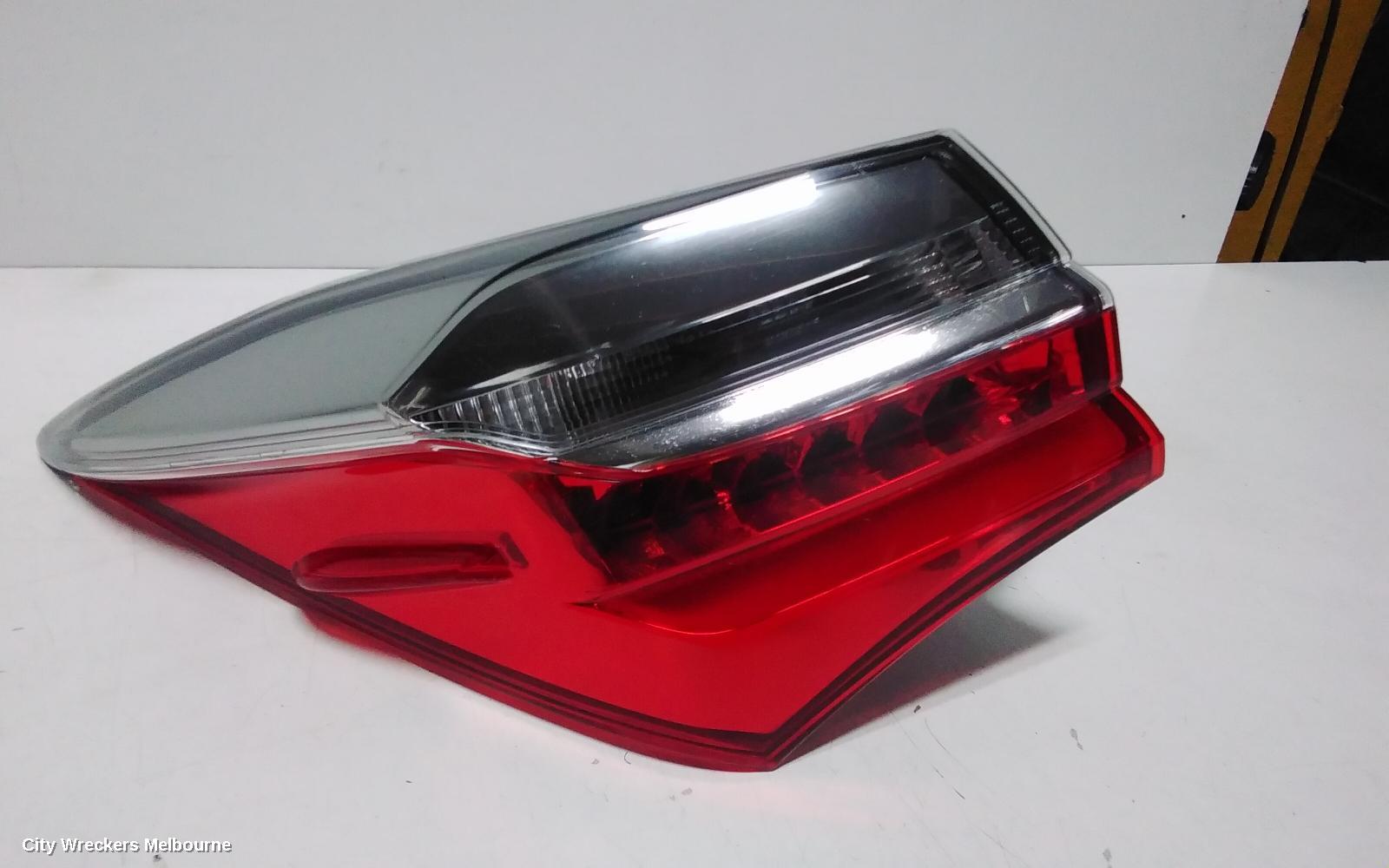 TOYOTA COROLLA LEFT TAILLIGHT, ZRE172R, SEDAN, 11/2016 - 06/2019