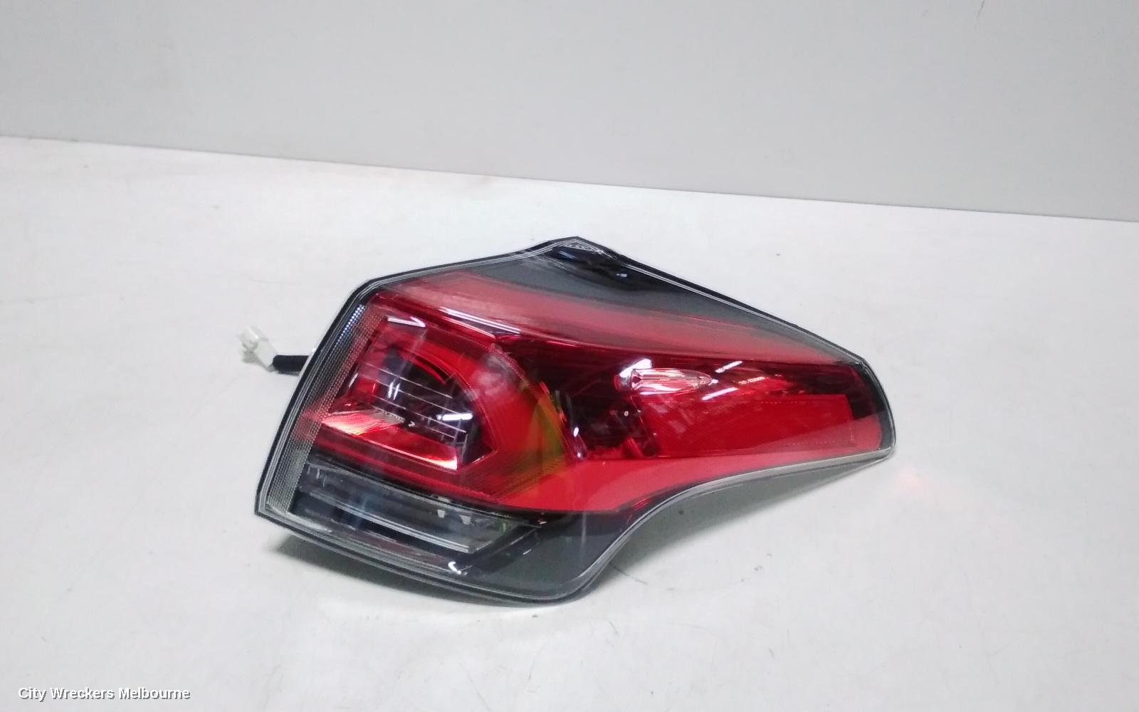 TOYOTA RAV4 RIGHT TAILLIGHT, IN BODY, XA40, 10/2015 - 12/2018