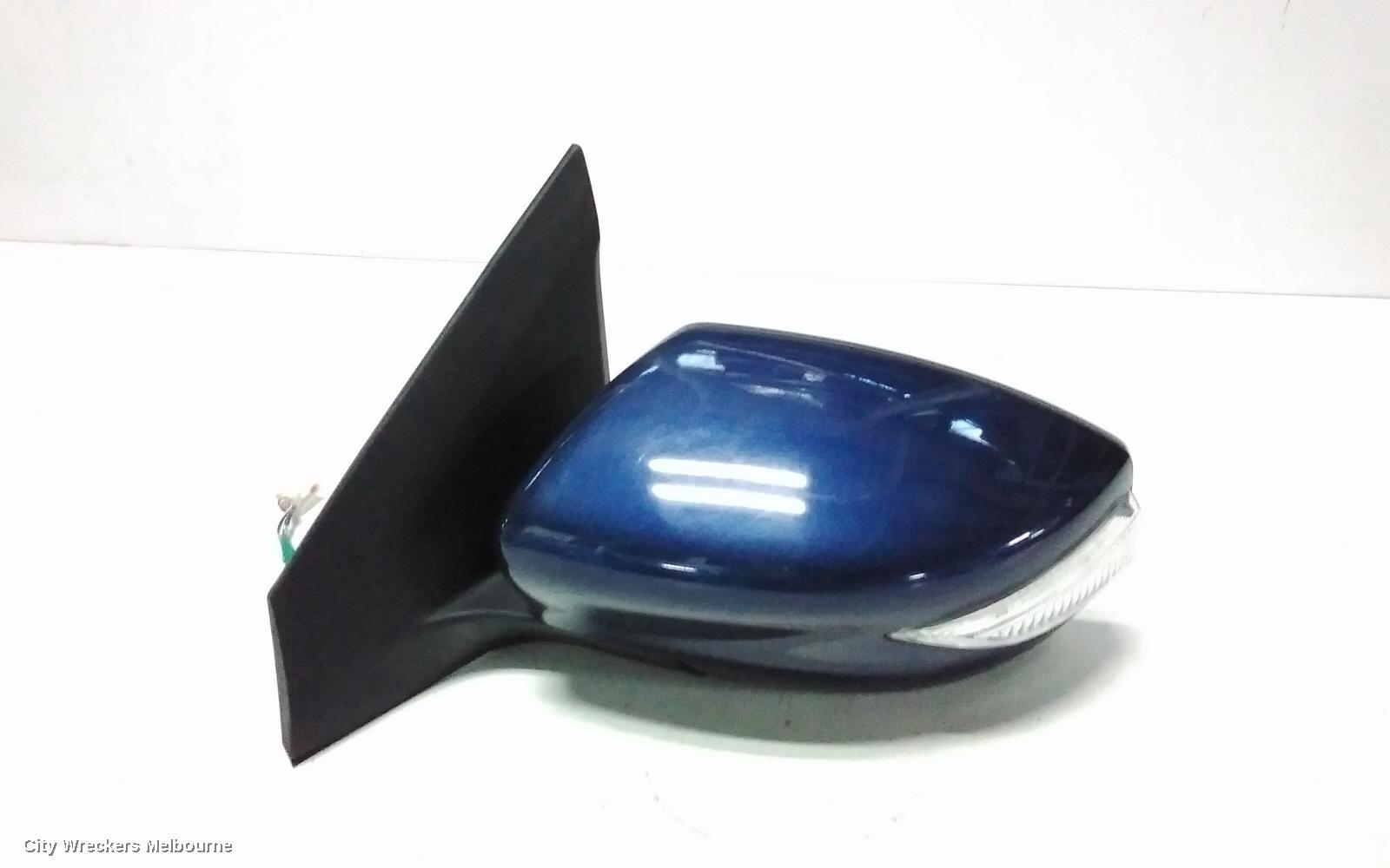 NISSAN PULSAR LEFT DOOR MIRROR, B17, SEDAN, MANUAL FOLD TYPE, 12/2012 - 12/2017