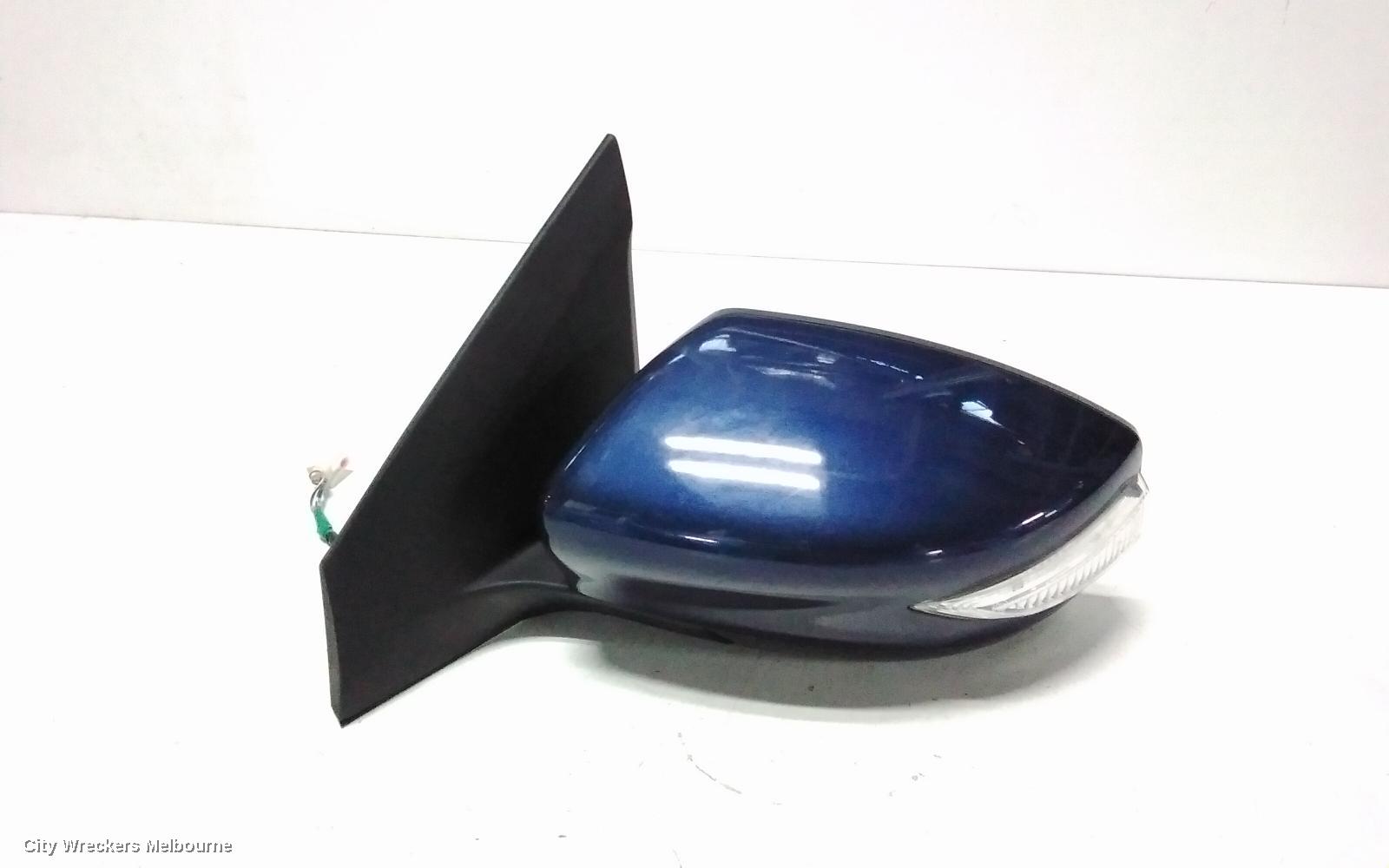 NISSAN PULSAR LEFT DOOR MIRROR, B17, SEDAN, MANUAL FOLD TYPE, 12/2012 - 12/2017