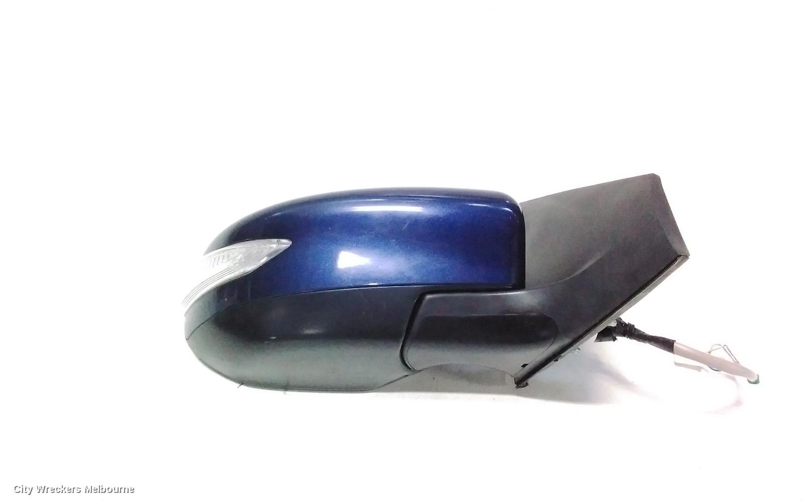 NISSAN PULSAR RIGHT DOOR MIRROR, B17, SEDAN, MANUAL FOLD TYPE, 12/2012 - 12/2017