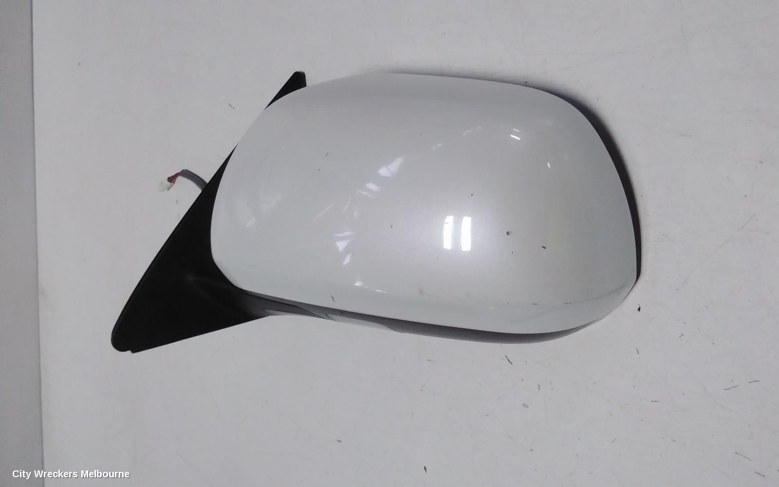 TOYOTA KLUGER LEFT DOOR MIRROR, GSU40-GSU45, 07/2010 - 02/2014