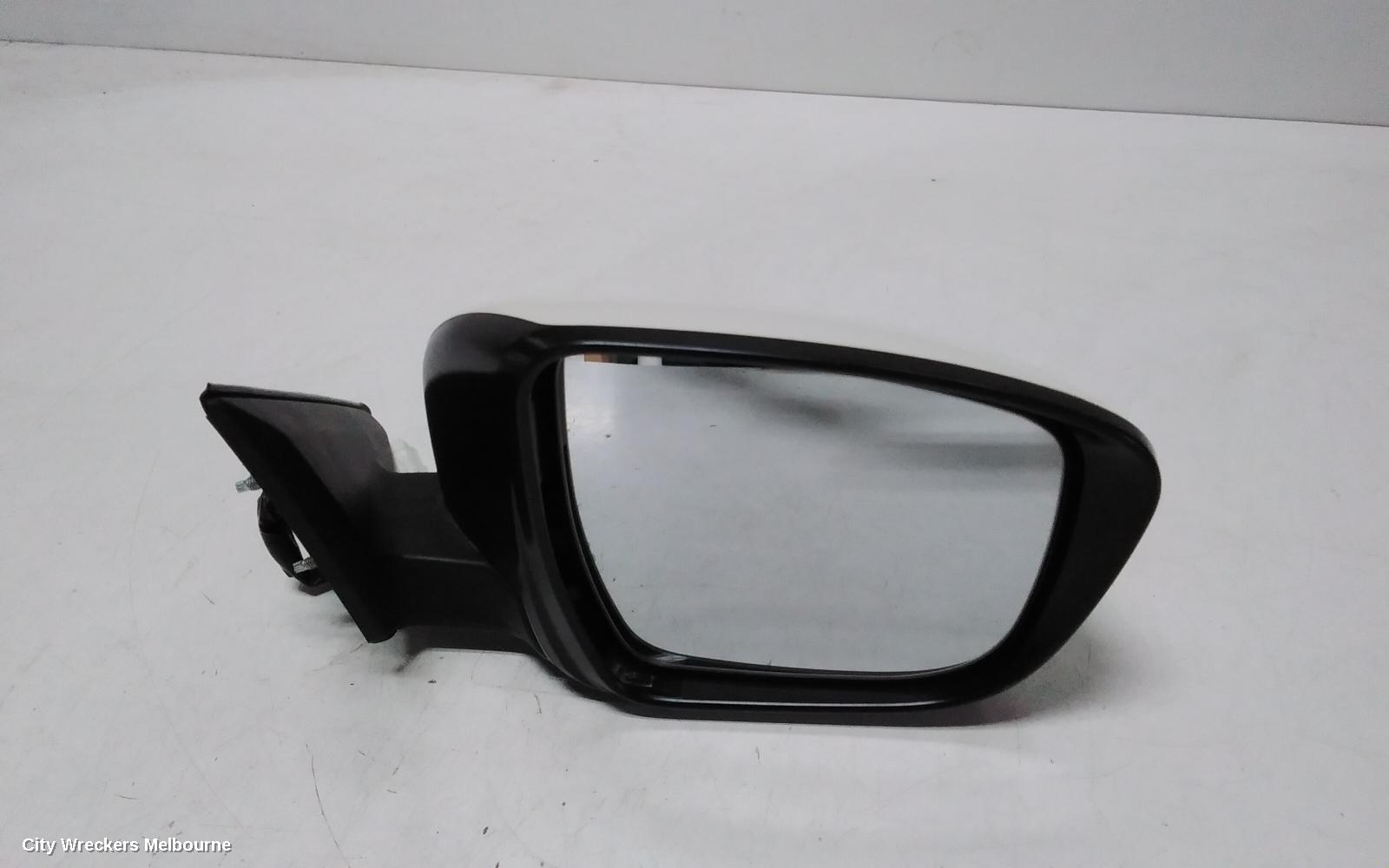 NISSAN XTRAIL RIGHT DOOR MIRROR, T32, TS/ST, NON CAMERA TYPE, 02/2014 - 07/2022