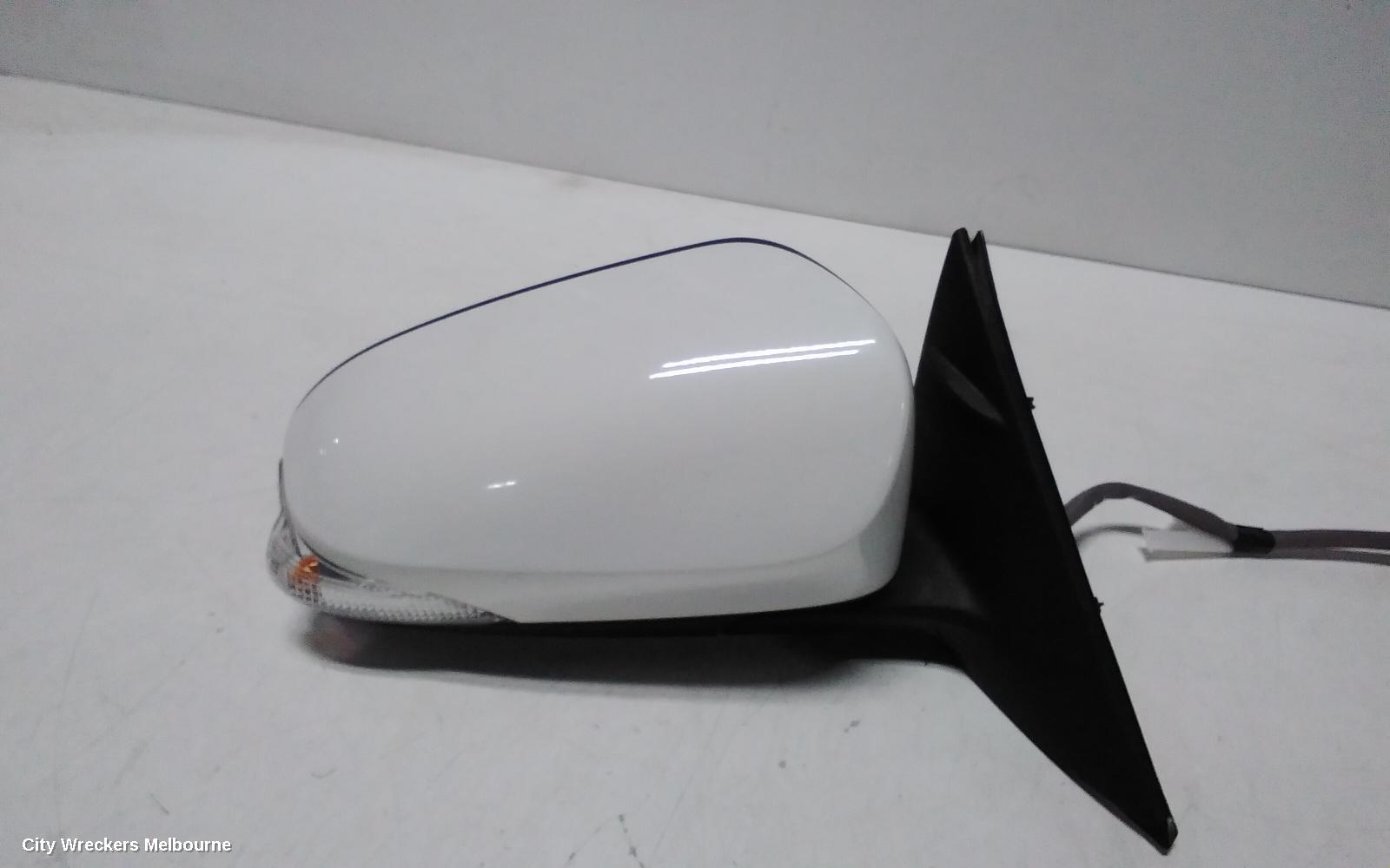TOYOTA AURION RIGHT DOOR MIRROR, GSV50R, PRODIGY, W/ AUTO DIP, NON BLIND SPOT TYPE, 02/2012 - 04/2015