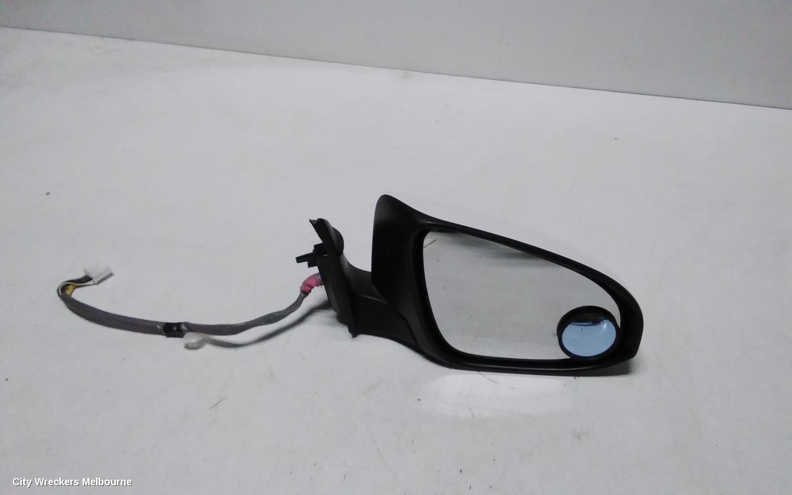 TOYOTA AURION RIGHT DOOR MIRROR, GSV50R, PRODIGY, W/ AUTO DIP, NON BLIND SPOT TYPE, 02/2012 - 04/2015
