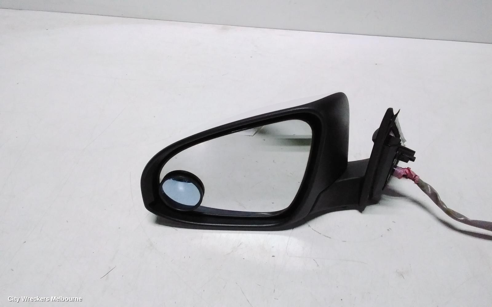 TOYOTA AURION LEFT DOOR MIRROR, GSV50R, PRODIGY, W/ AUTO DIP, NON BLIND SPOT TYPE, 02/2012 - 05/2015