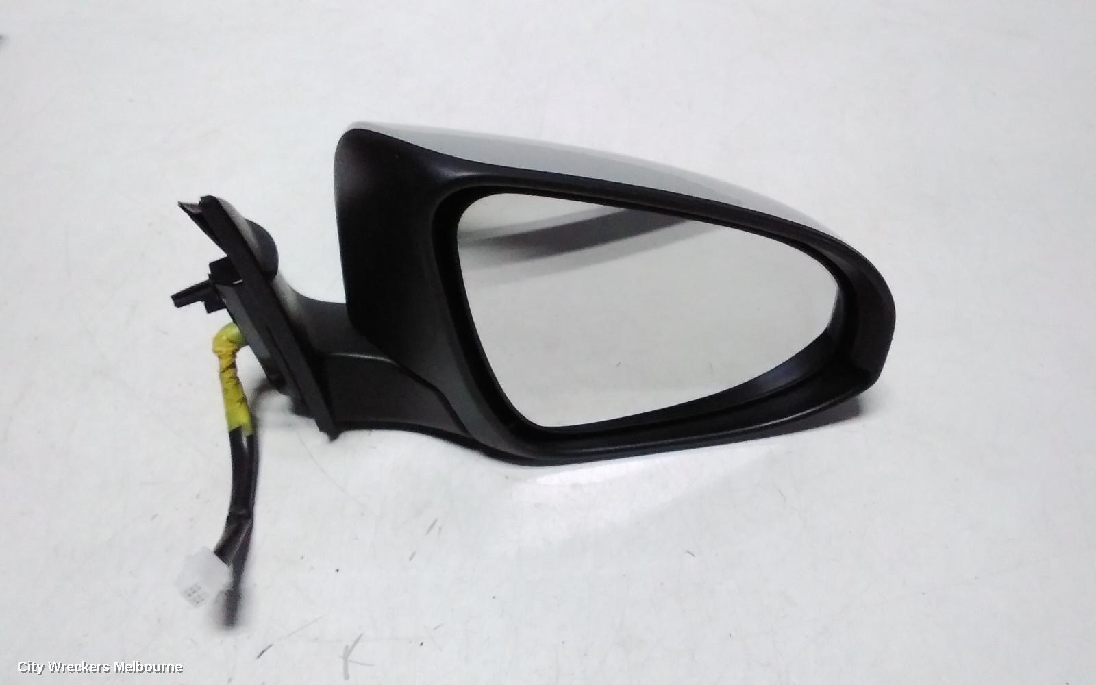 TOYOTA CAMRY RIGHT DOOR MIRROR, ASV50, ALTISE/ATARA S/SX, NON AUTO DIPPING TYPE, 04/2015 - 10/2017