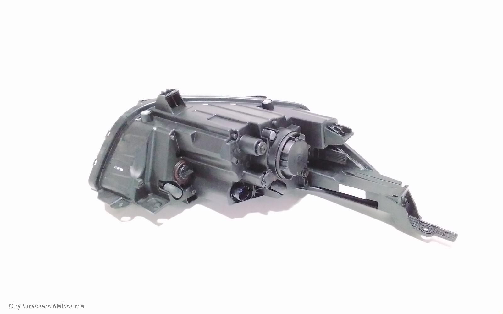 KIA STONIC LEFT HEADLAMP, YB, W/ HALOGEN TYPE, NON PROJECTOR TYPE, 04/2023 ONWARDS