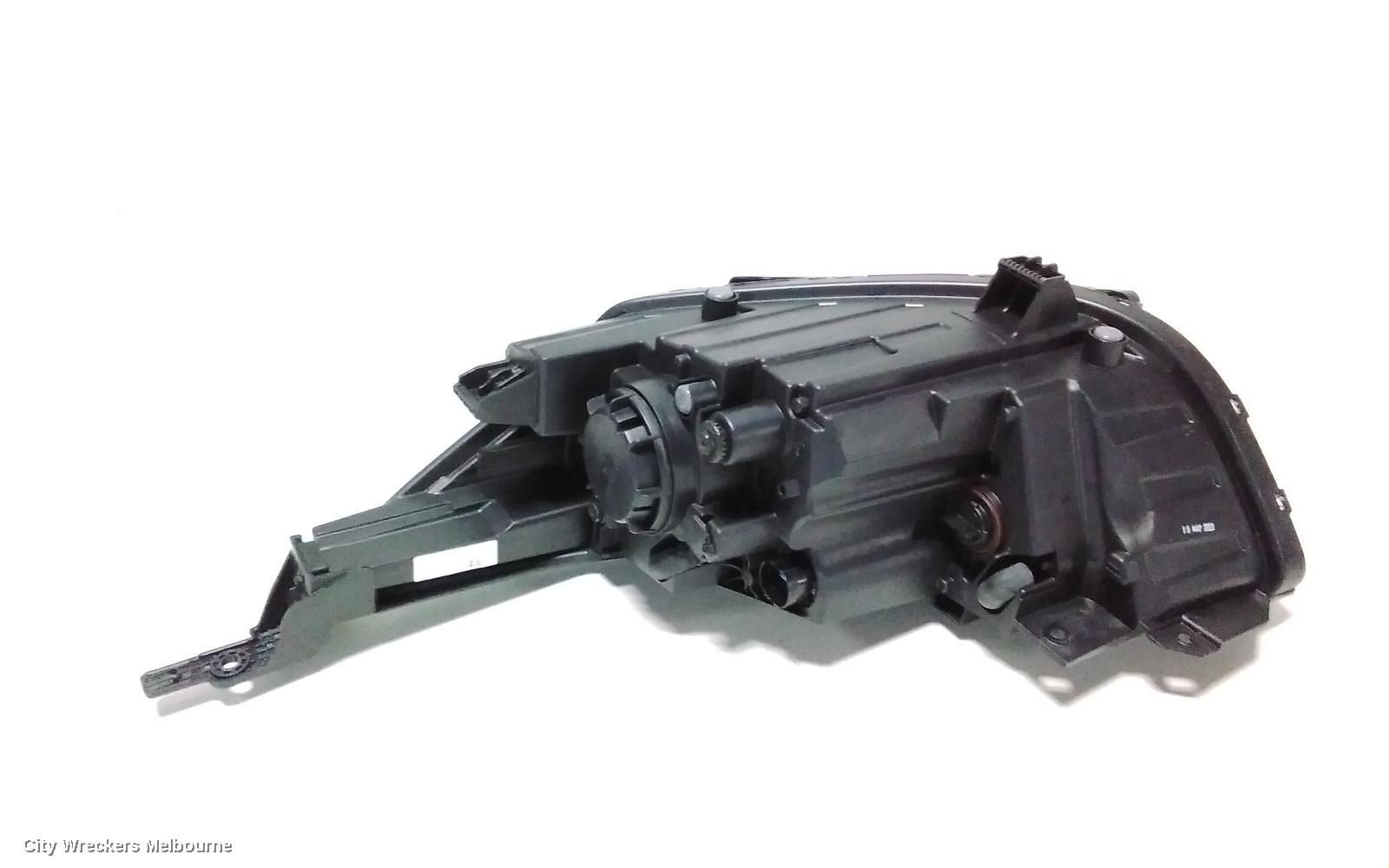 KIA STONIC RIGHT HEADLAMP, YB, W/ HALOGEN TYPE, NON PROJECTOR TYPE, 04/2023 ONWARDS
