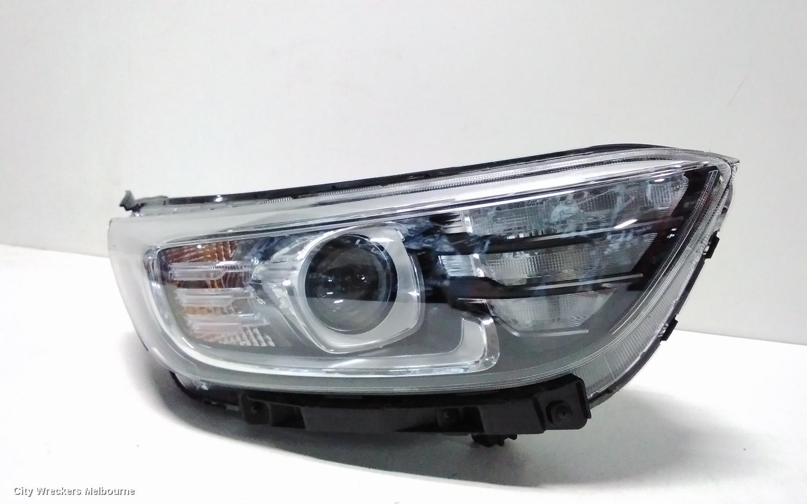 KIA STONIC RIGHT HEADLAMP, YB, W/ HALOGEN TYPE, NON PROJECTOR TYPE, 04/2023 ONWARDS
