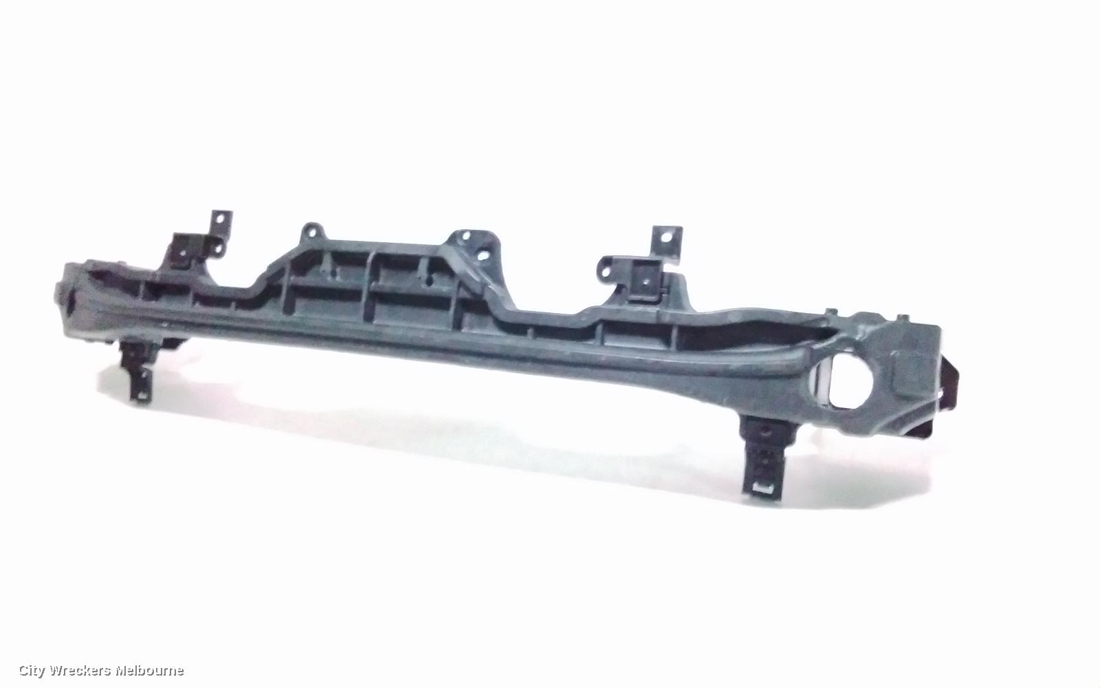 KIA STONIC R/BAR BRACKET/REINFO, MAIN REINFORCEMENT, YB, SPORT, 08/2020 ONWARDS