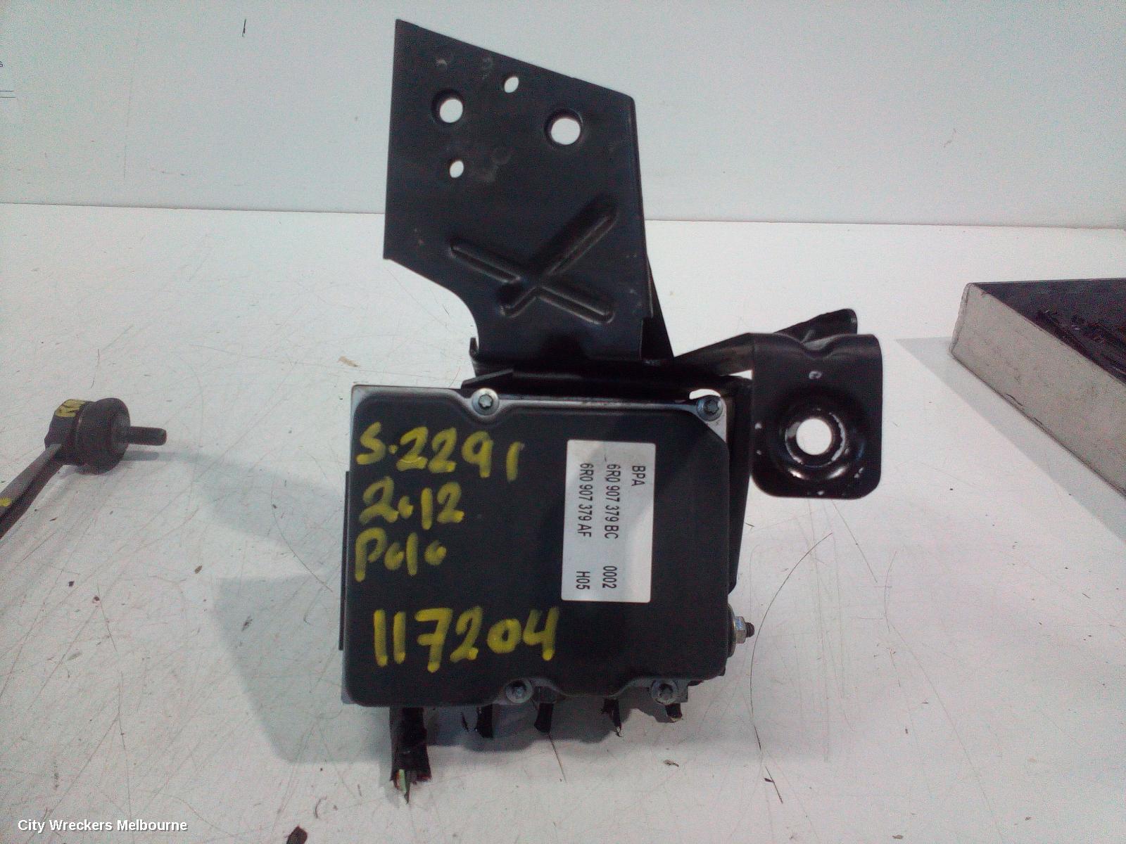 VOLKSWAGEN POLO ABS PUMP/MODULATOR, 6R, P/N 6R0907379BC, 05/2010 - 09/2017