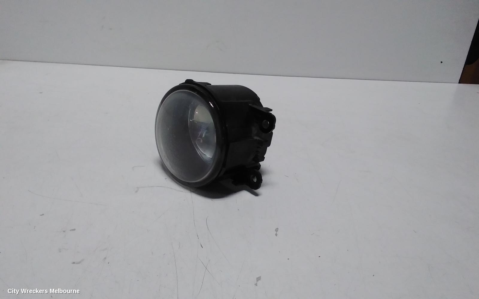 HOLDEN COMMODORE LEFT INDICATOR/FOG/SIDE, BUMPER FOGLAMP, VE, 08/2006 - 08/2010