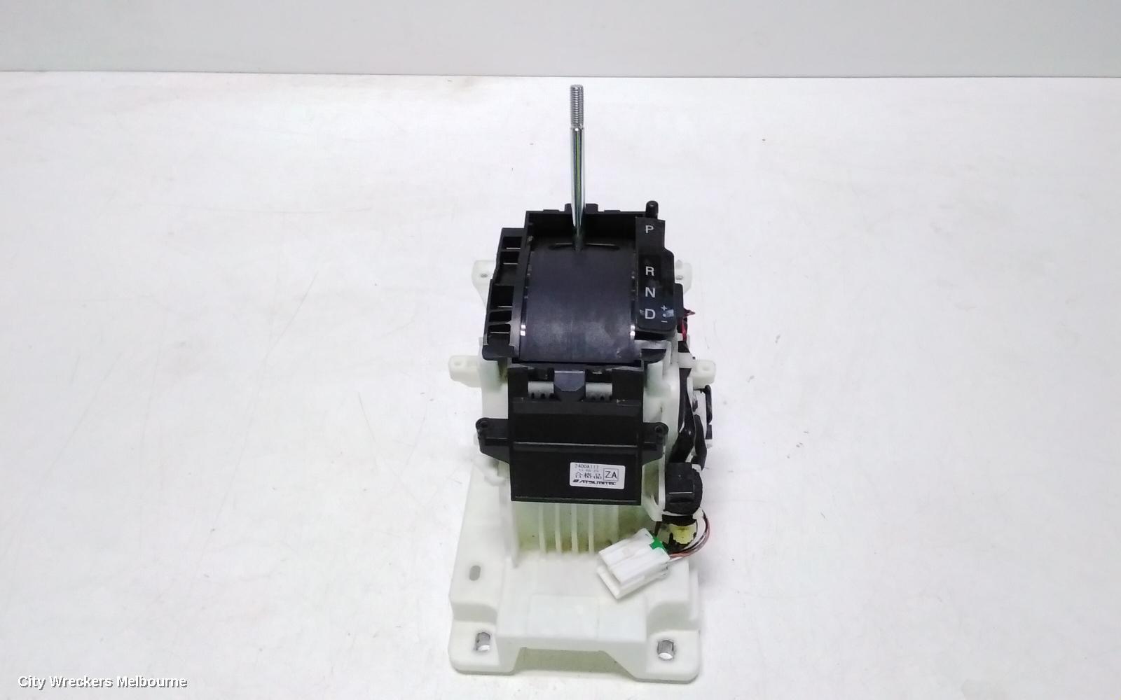 MITSUBISHI ASX GEAR STICK/SHIFTER, AUTO T/M, 2.0, PETROL, 2WD, ROUND SHIFTER TYPE, XA-XB, 05/2010 - 08/2016
