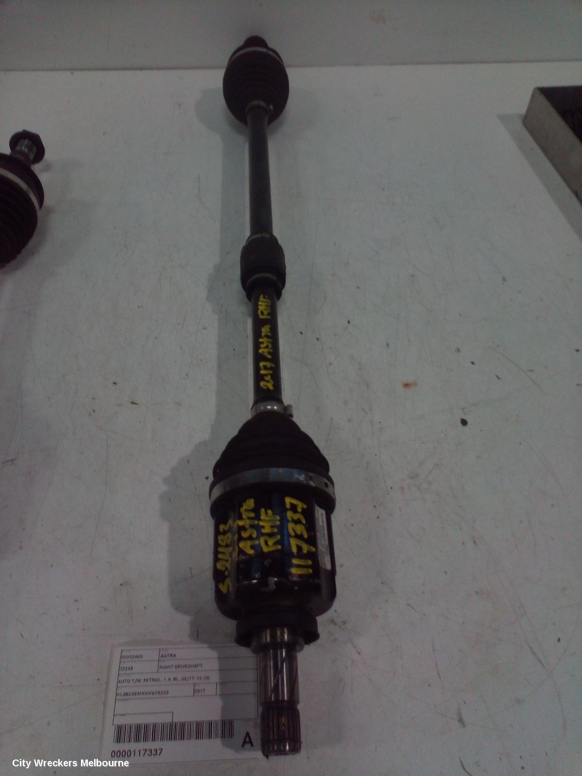 HOLDEN ASTRA RIGHT DRIVESHAFT, AUTO T/M, PETROL, 1.4, BL, 05/2017 - 12/2020