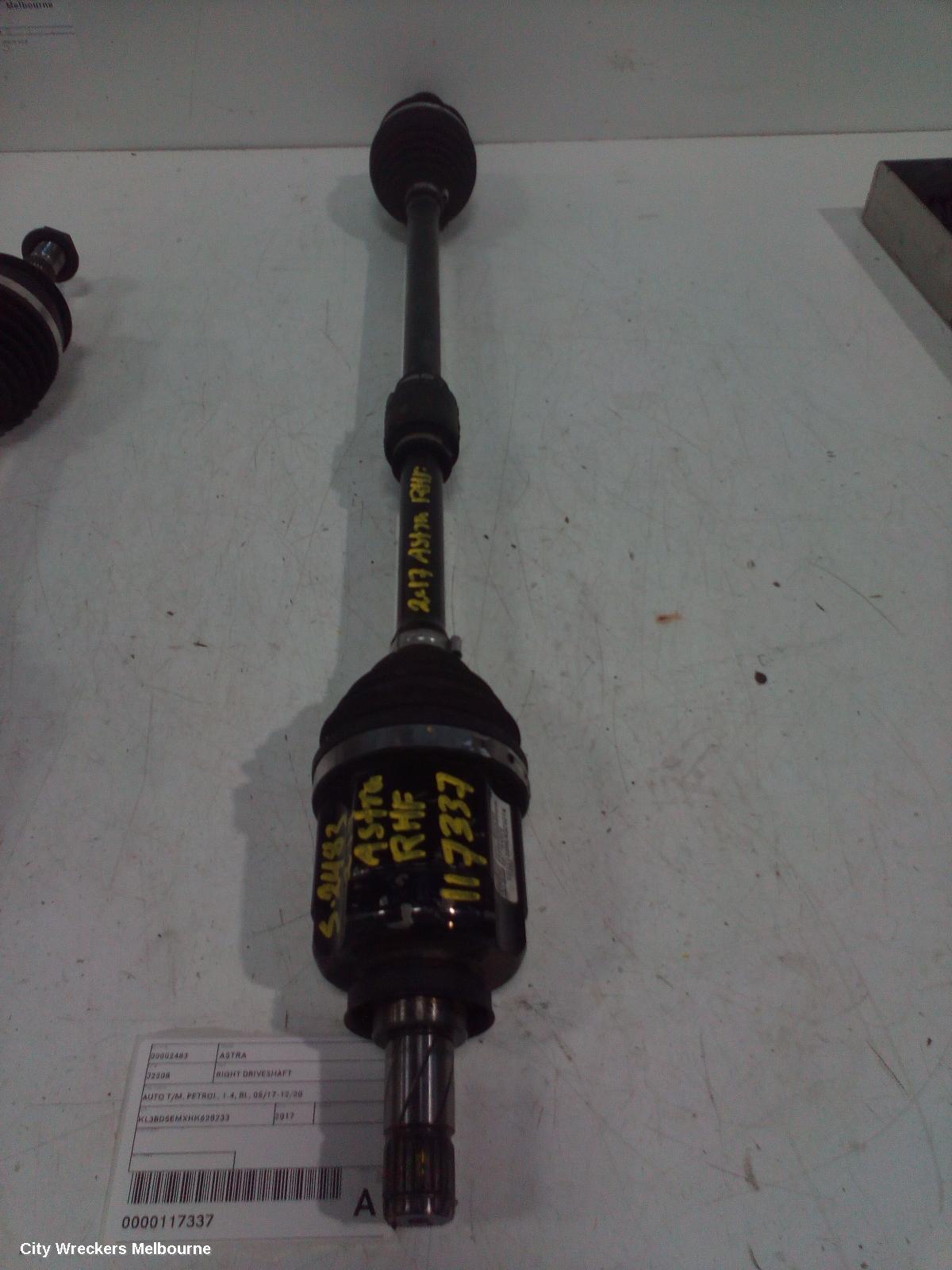 HOLDEN ASTRA RIGHT DRIVESHAFT, AUTO T/M, PETROL, 1.4, BL, 05/2017 - 12/2020