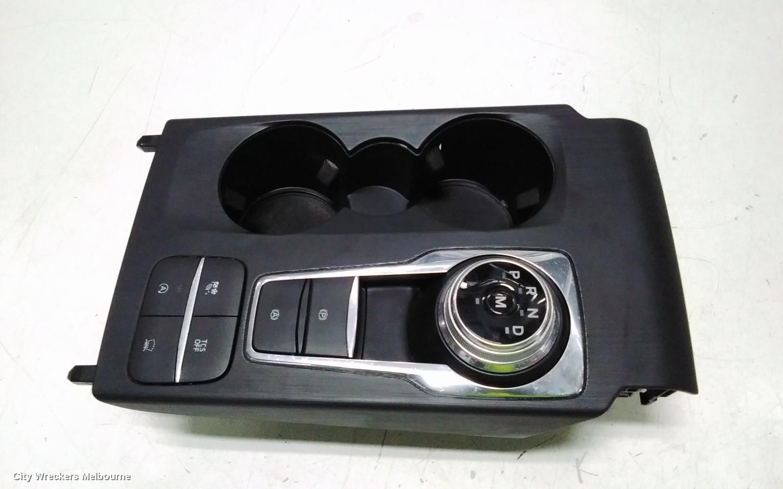 FORD FOCUS GEAR STICK/SHIFTER, SA, 10/2018 - 12/2024