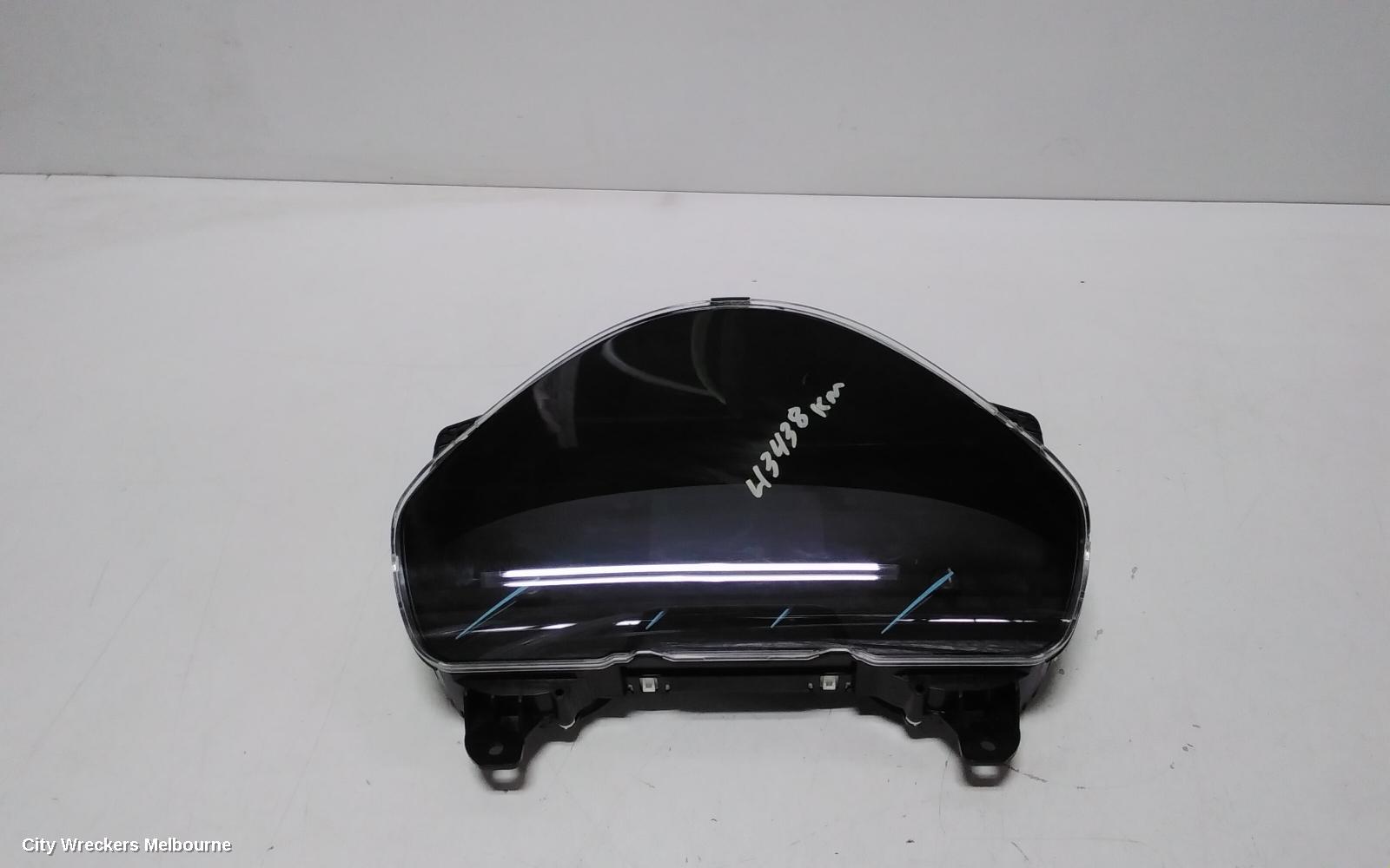 FORD FOCUS INSTRUMENT CLUSTER, AUTO T/M, PETROL, SA, 10/2018 ONWARDS