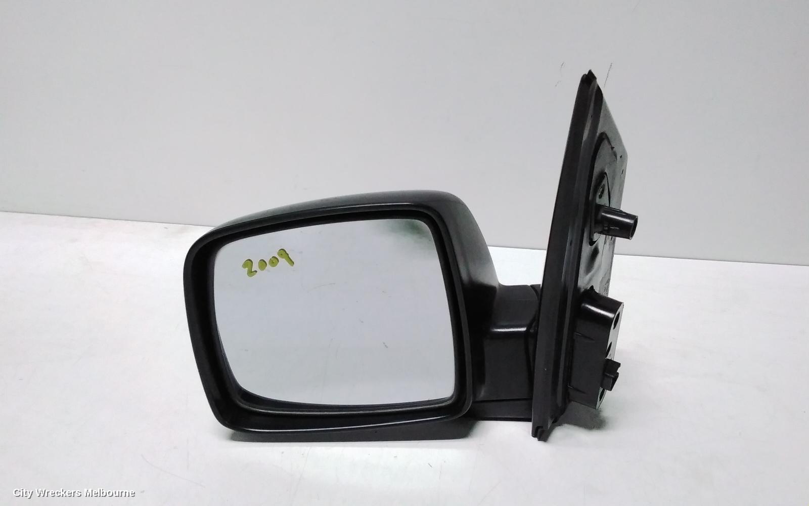 HYUNDAI ILOAD/IMAX LEFT DOOR MIRROR, TQ, MANUAL FOLDING TYPE, BLACK, 11/2007 - 03/2021