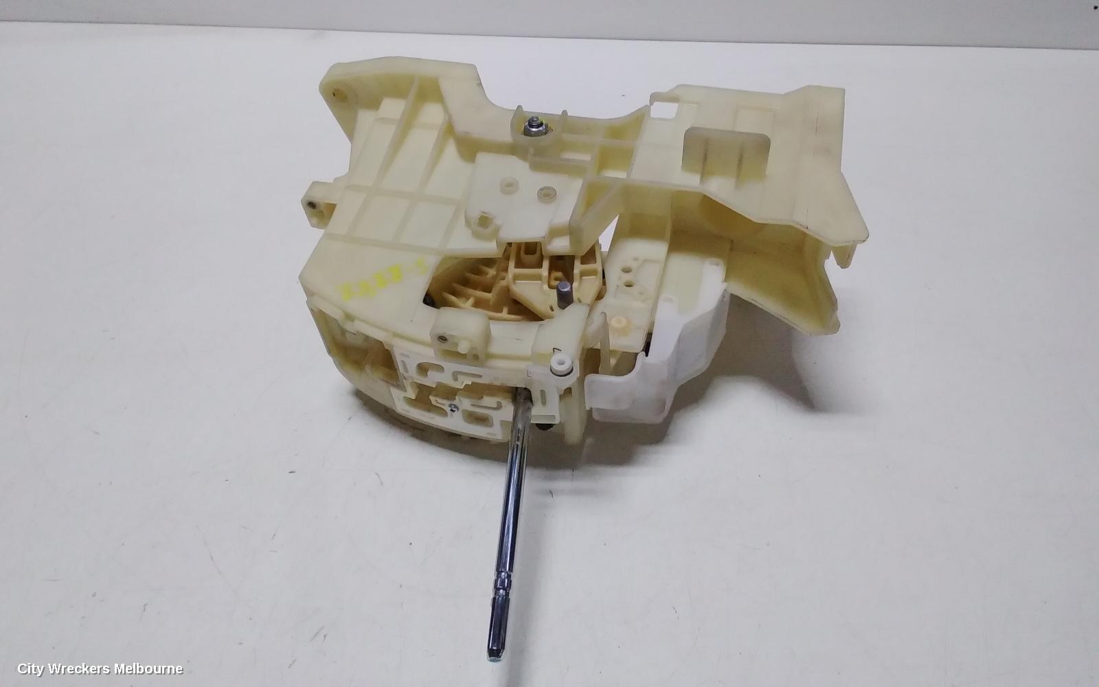 HYUNDAI IX35 GEAR STICK/SHIFTER, AUTO T/M, 2.0/2.4, PETROL, G4KD/G4KE, LM SERIES, 11/2009 - 08/2013